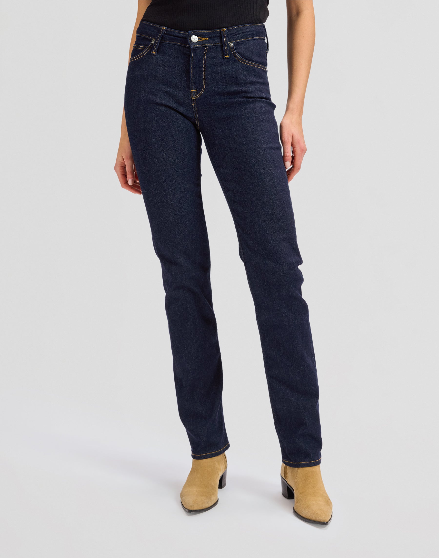 Marion Straight in Rinse Jeans Lee