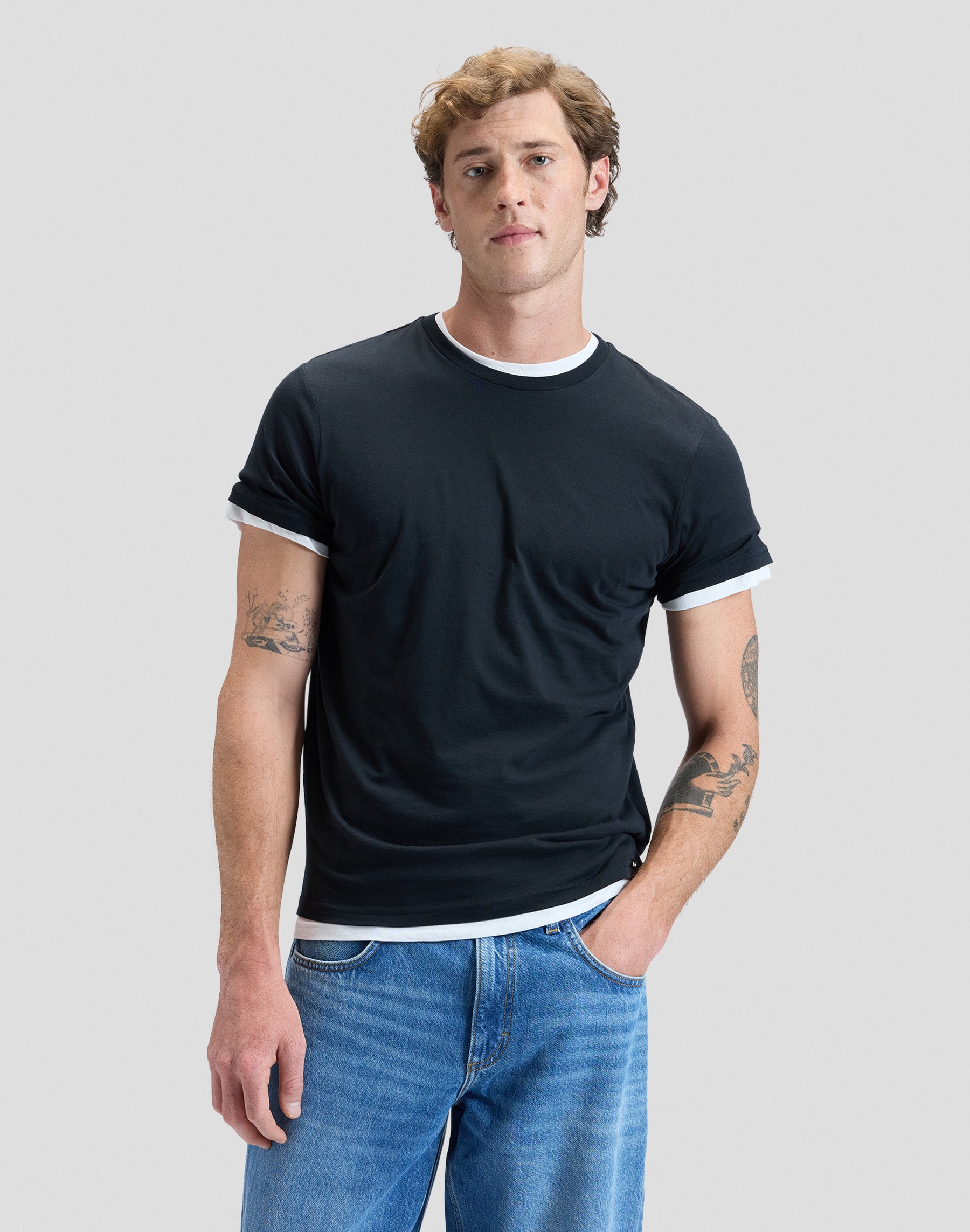 Twin Pack Crew in Black White T-Shirts Lee