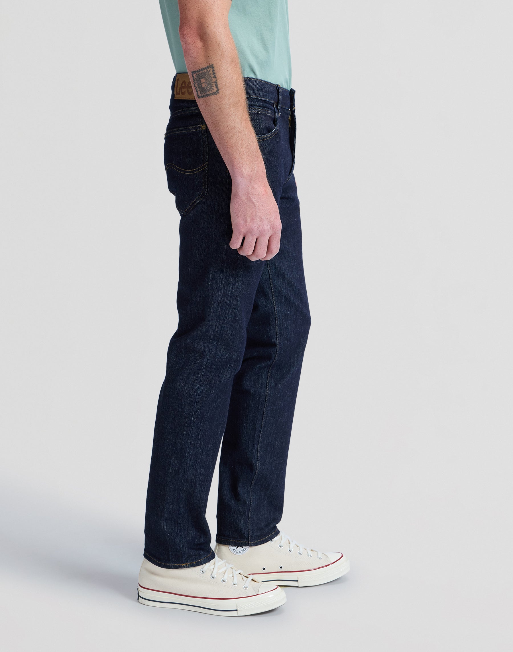 Daren Zip Fly in Rinse Jeans Lee