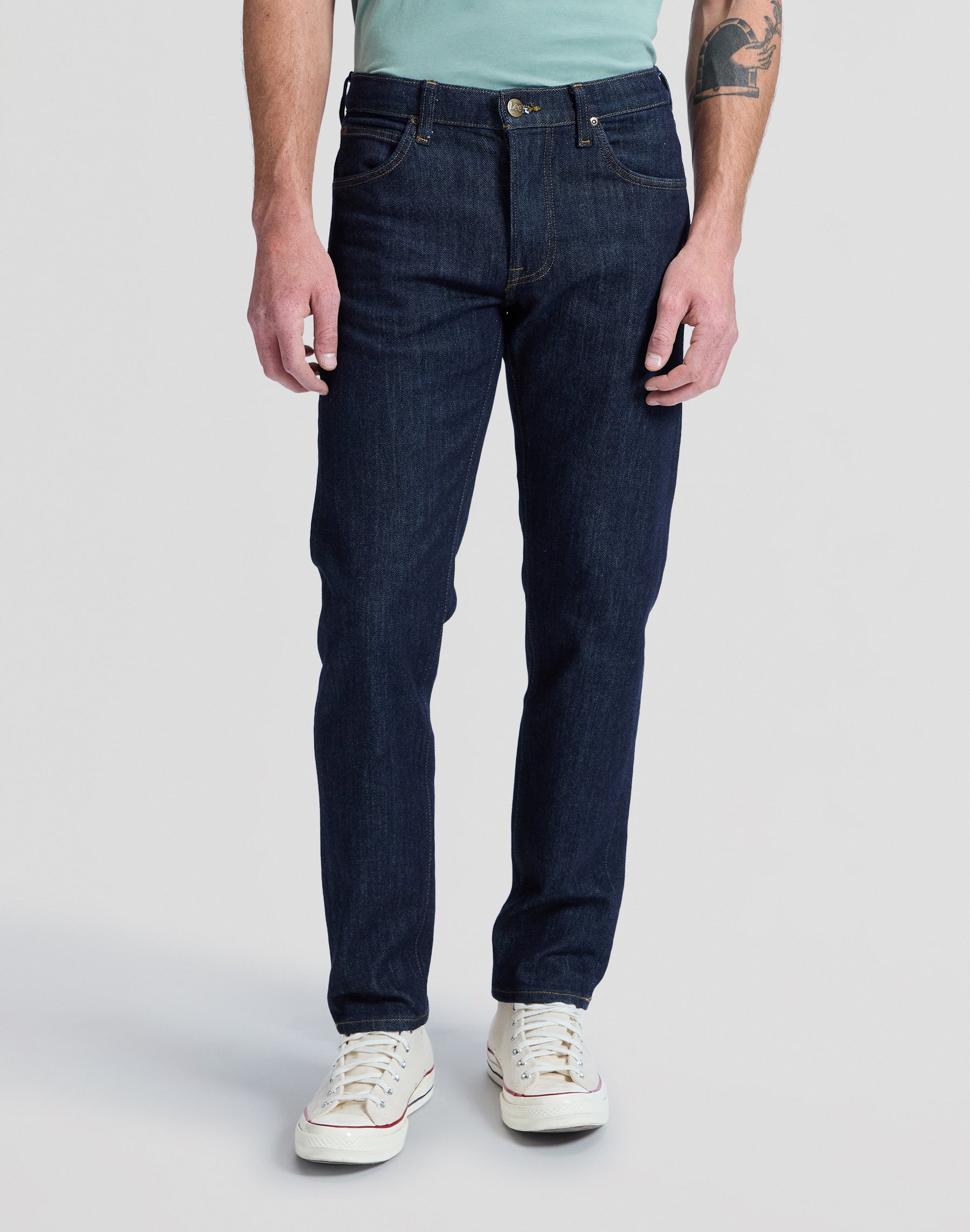 Daren Zip Fly in Rinse Jeans Lee
