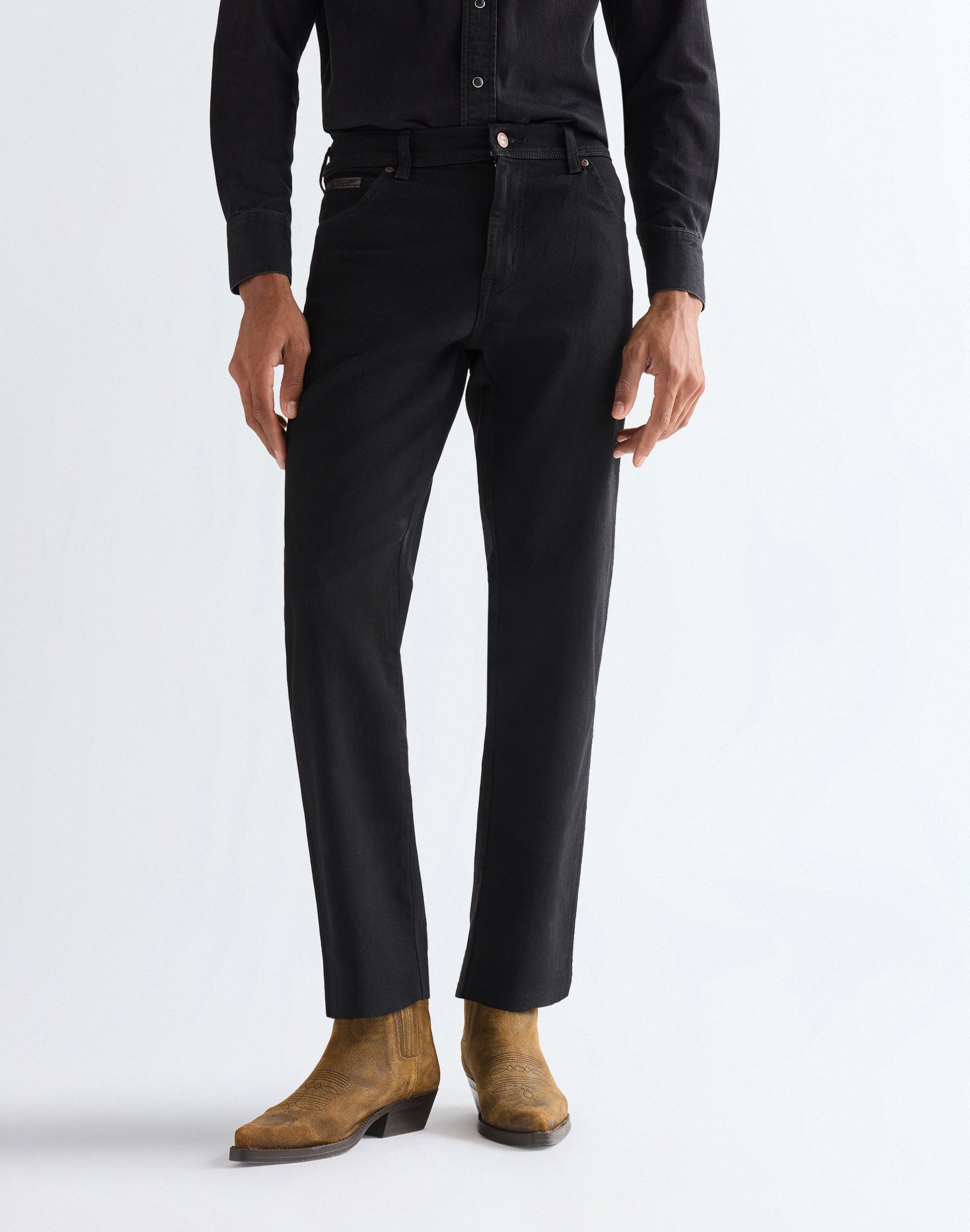 Texas Low Stretch in Black Overdye Jeans Wrangler
