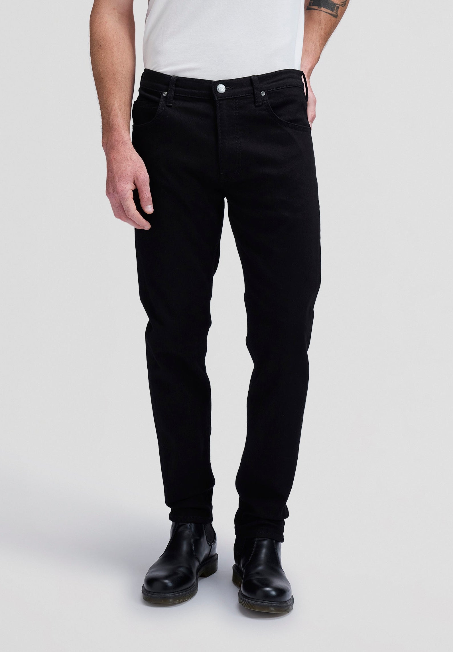 Rider in Clean Black Jeans Lee