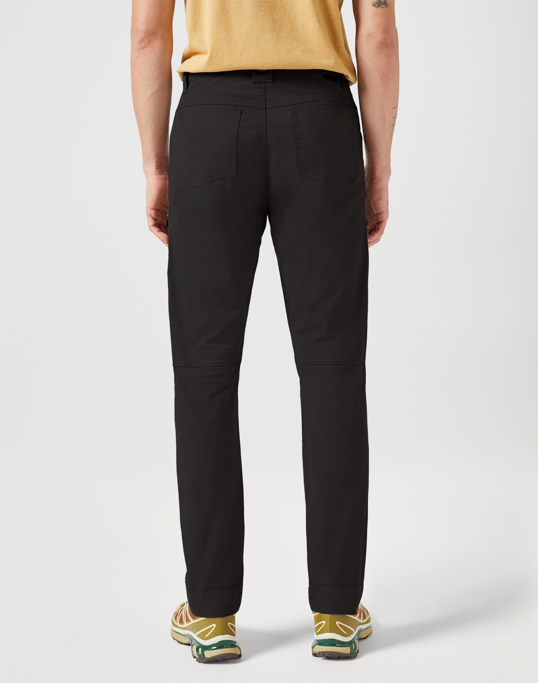 All Terrain Gear Sustainable Utility Pant in Black Hosen Wrangler