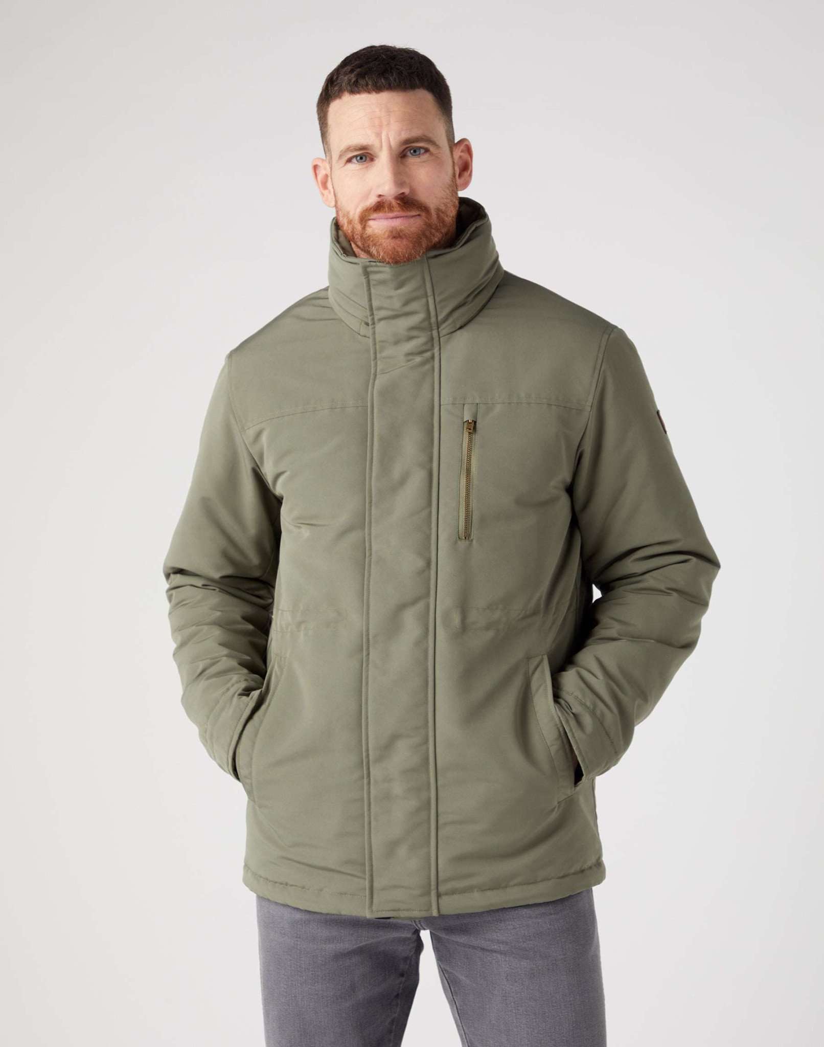 Bodyguard Jacket in Dusty Olive Jacken Wrangler   