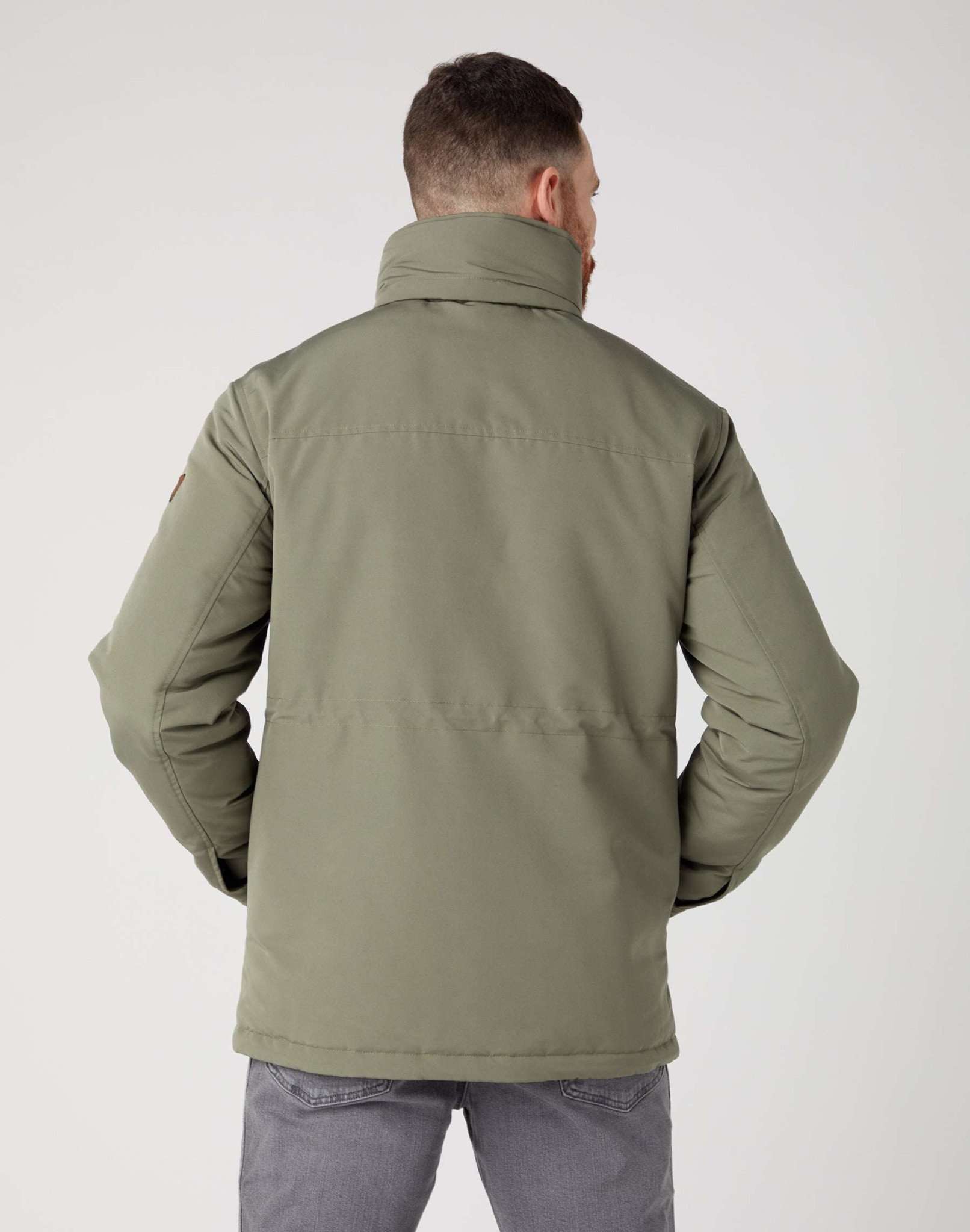 Bodyguard Jacket in Dusty Olive Jacken Wrangler   