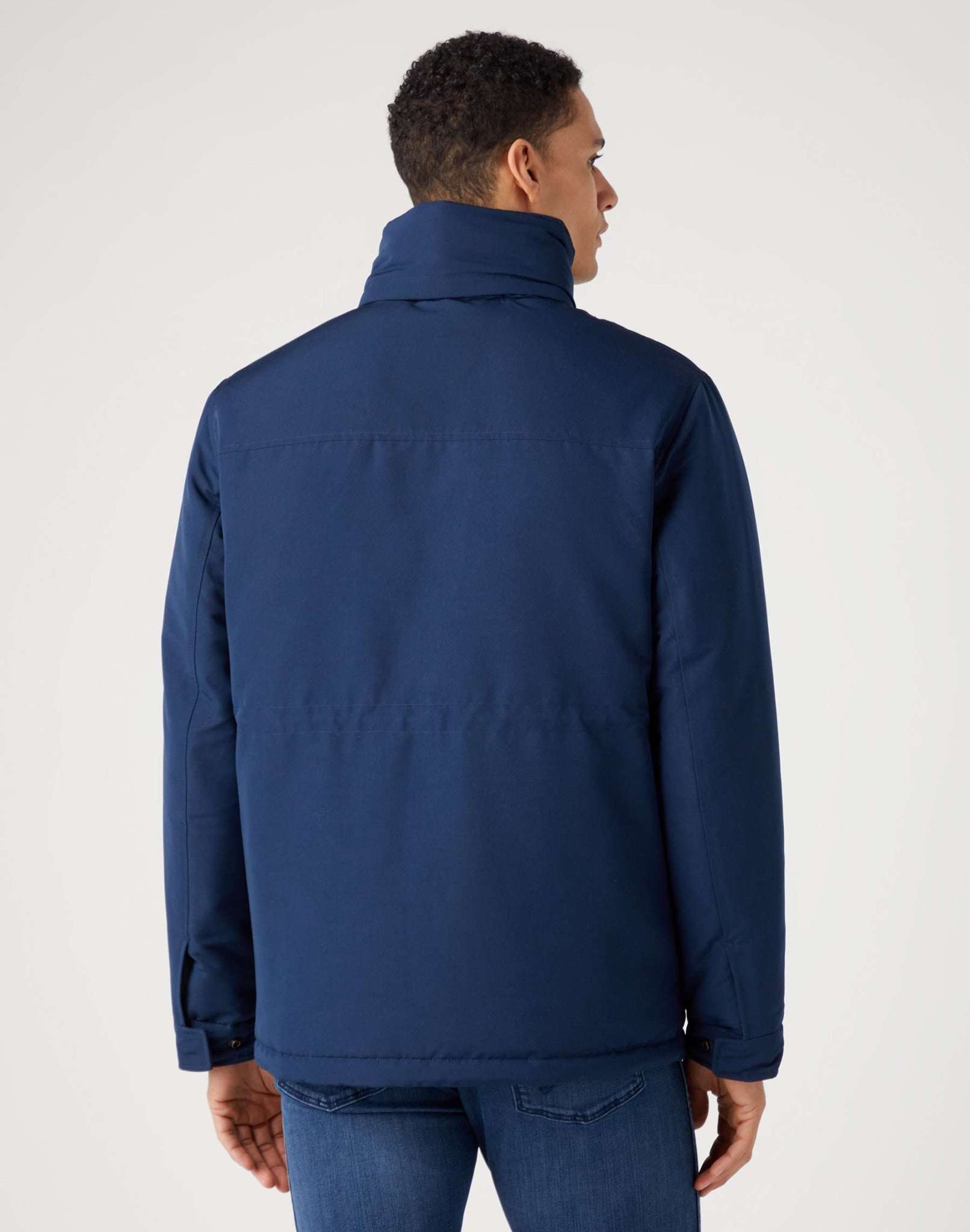 Bodyguard Jacket in Navy Jacken Wrangler