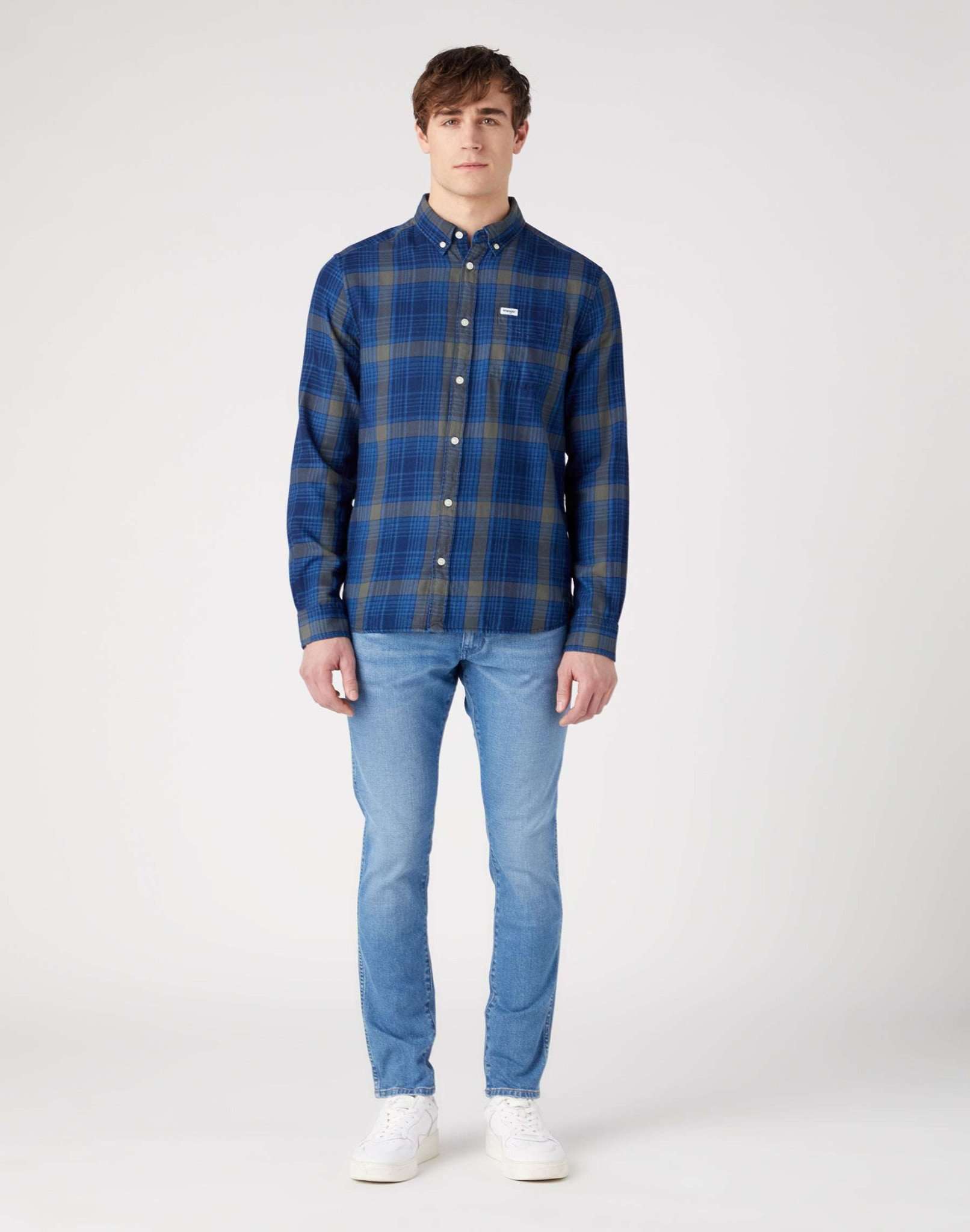LS 1 Pocket Button Down Shirt in Dark Indigo Hemden Wrangler