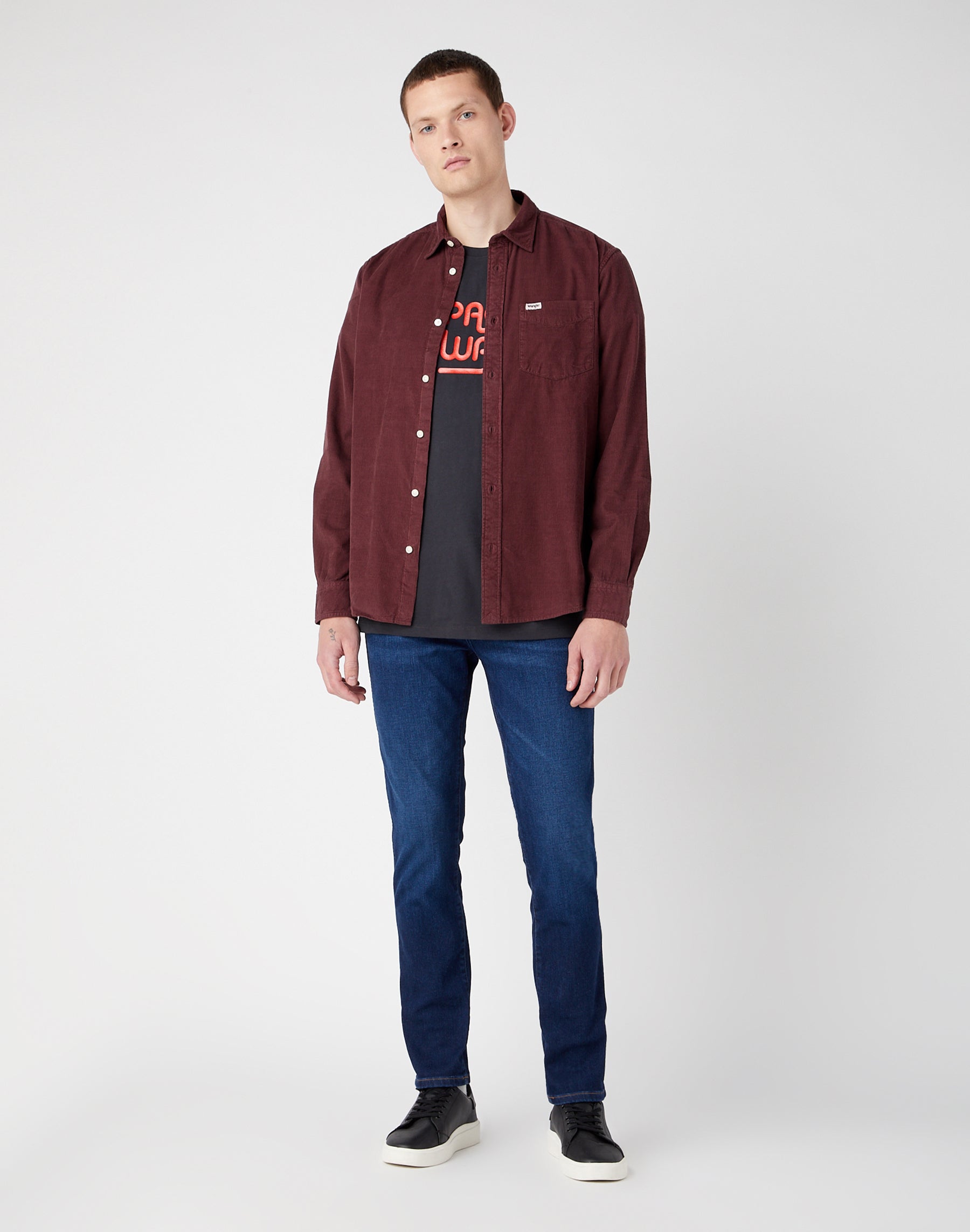 One Pocket Shirt in Dahlia Hemden Wrangler