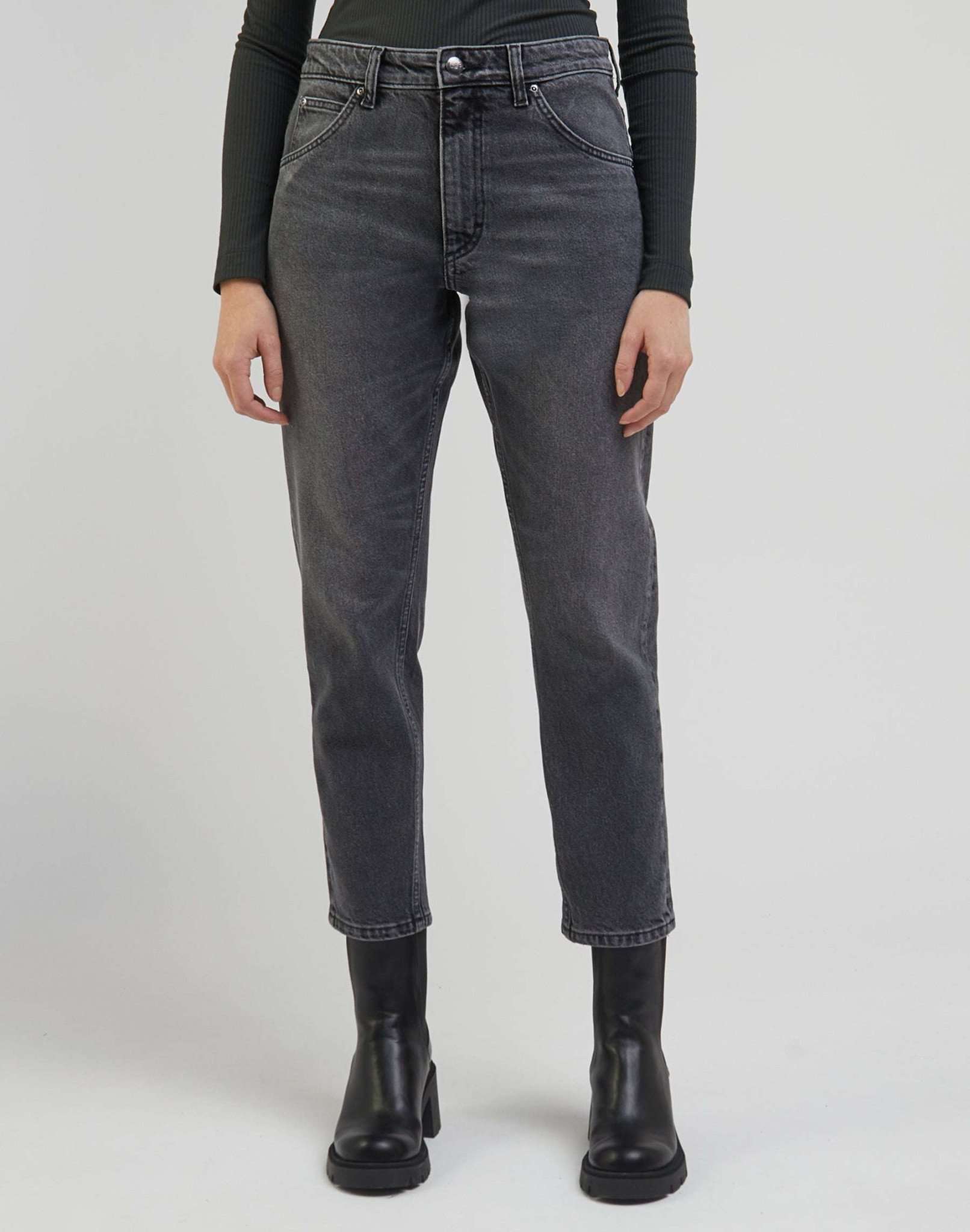 Rider Jeans in Refined Black