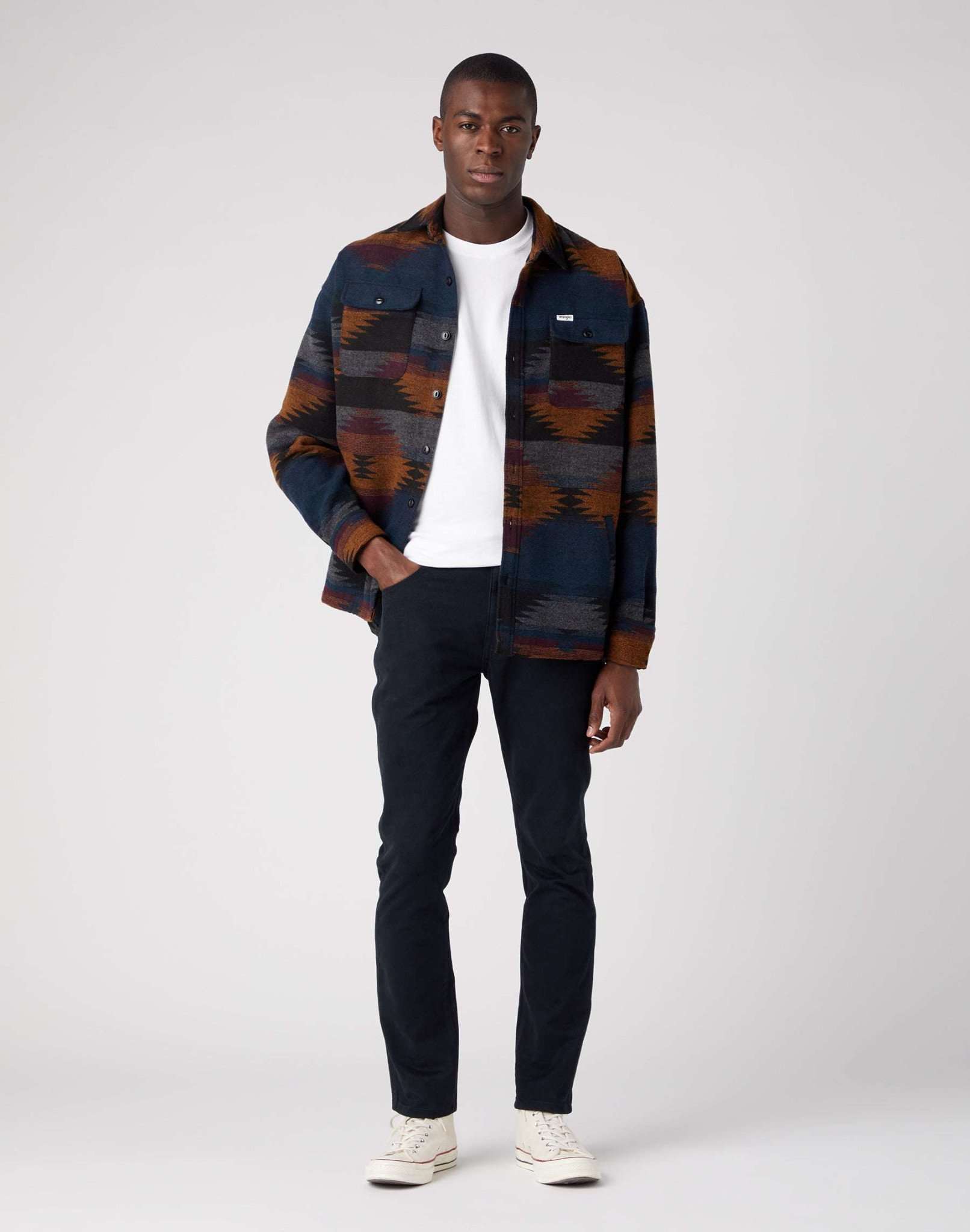 Larston in Black Hosen Wrangler