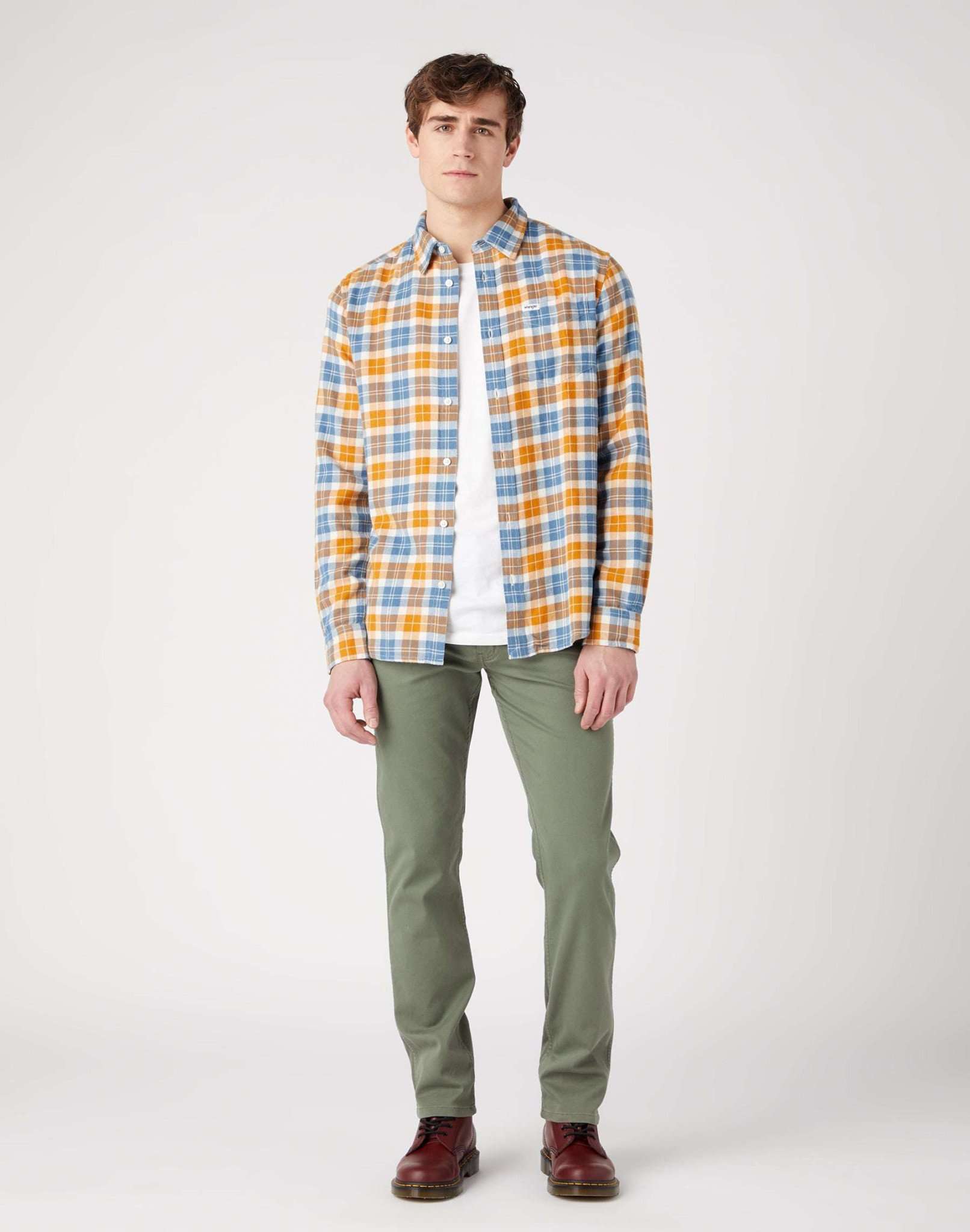Greensboro in Dusty Olive Hosen Wrangler