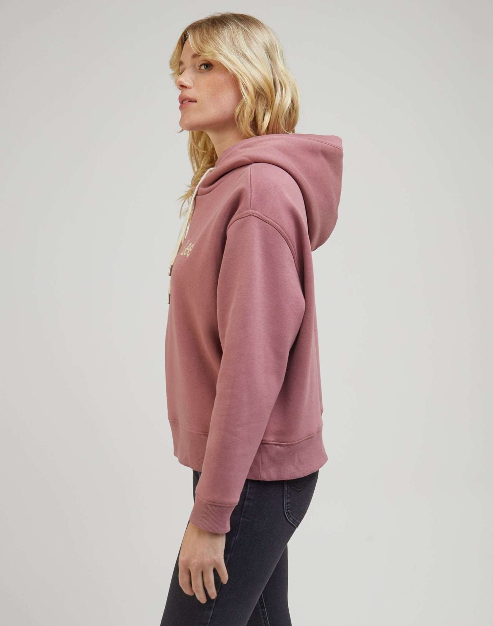 Essential Hoodie in Dark Mauve Kapuzenpullover Lee