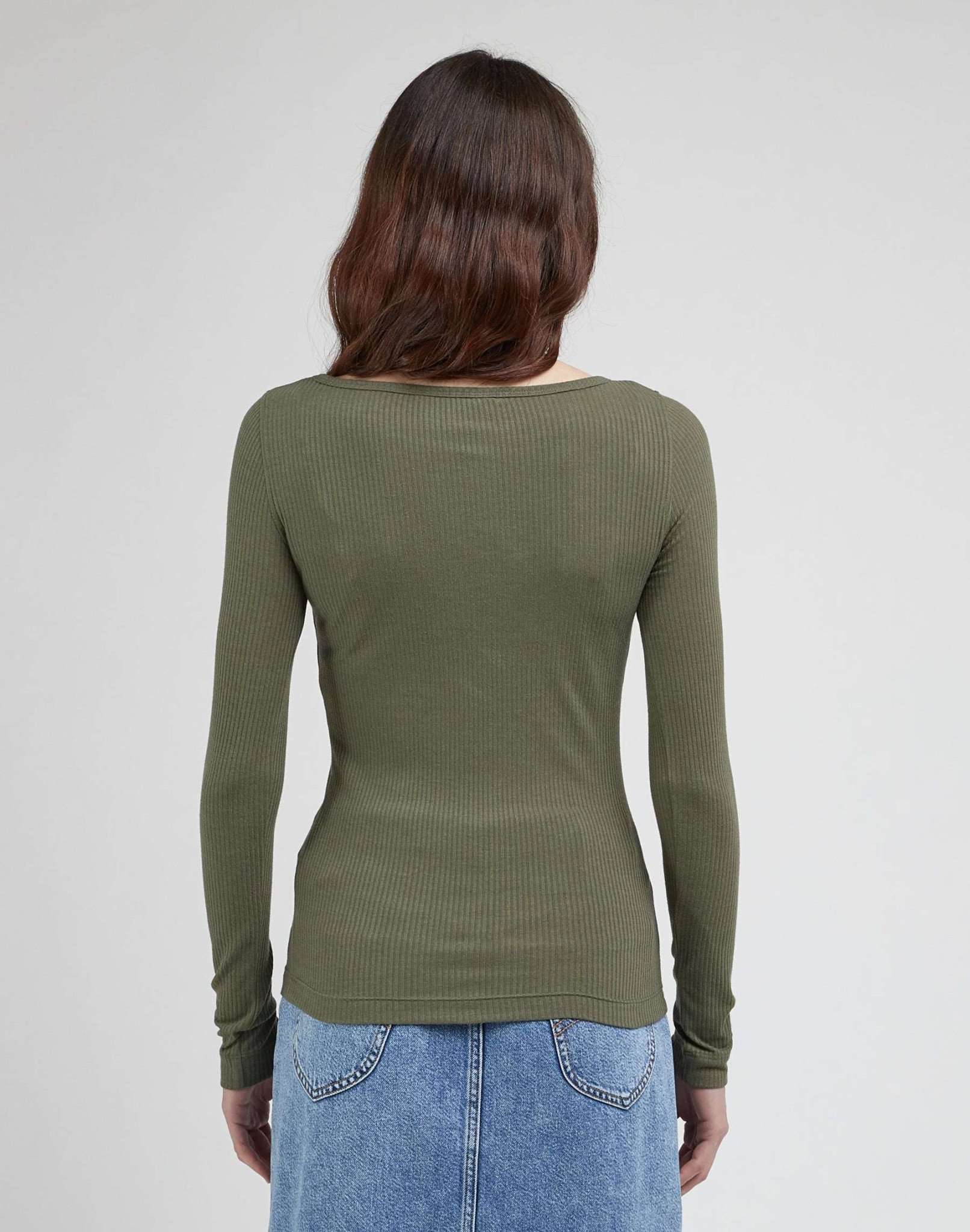 LS Boat Neck Tee in Olive Grove Pullover Lee   