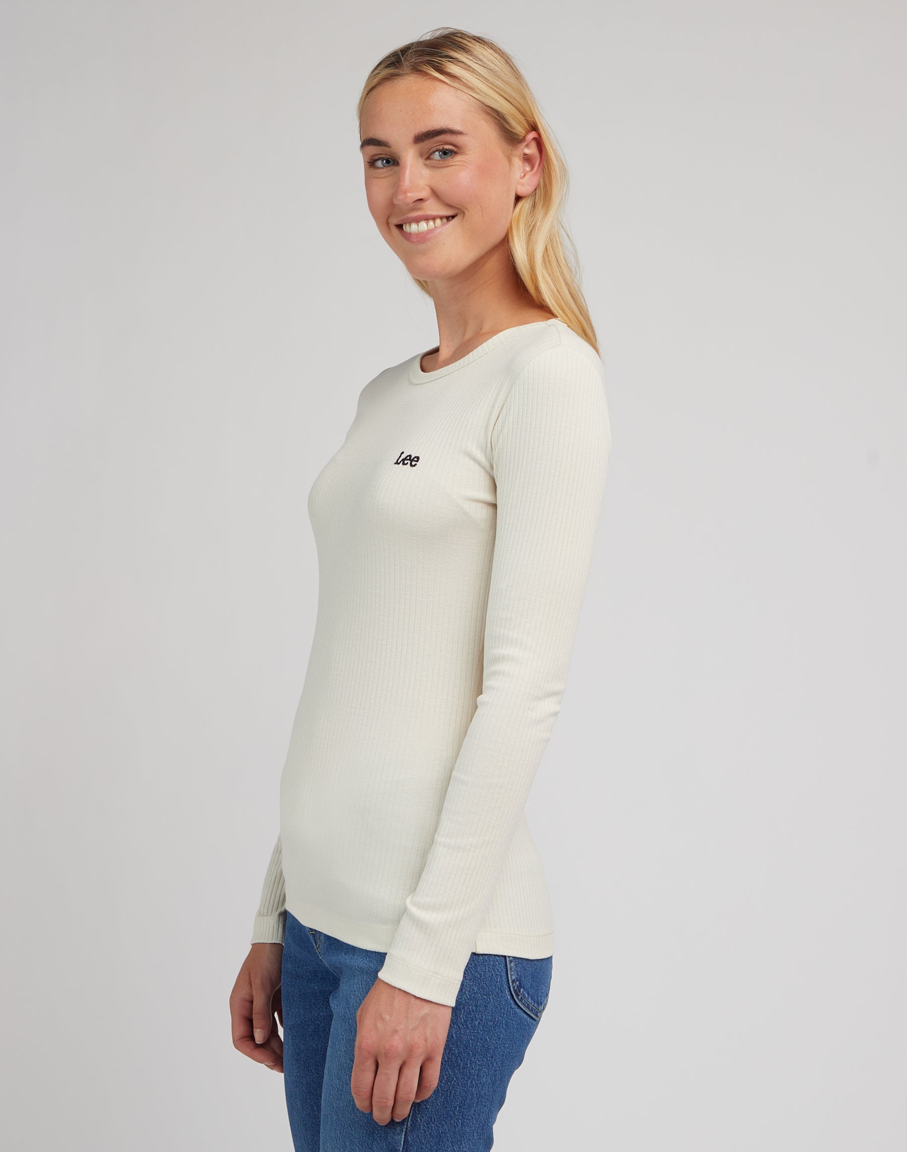 Longsleeves Rib Tee in Soy Bean Langarmshirts Lee