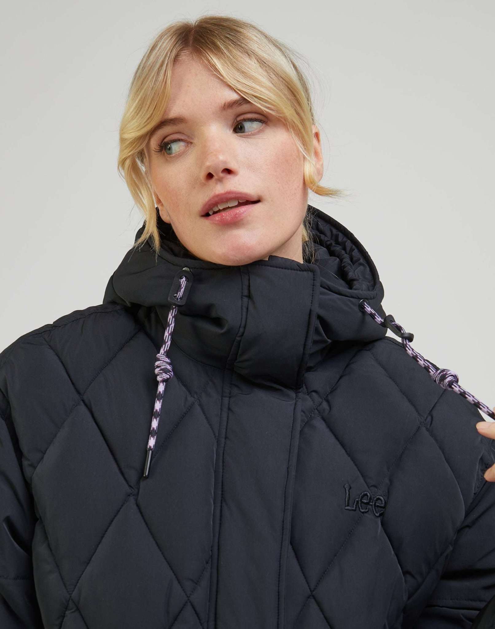 Short Puffer in Unionall Blk Daunenjacken Lee