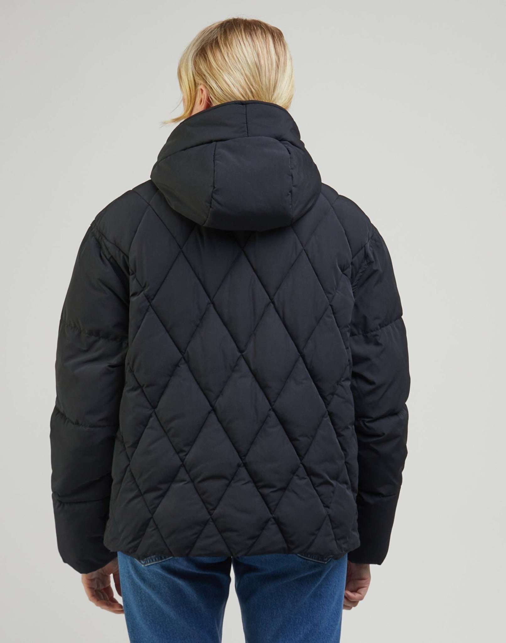 Short Puffer in Unionall Blk Jacken Lee   