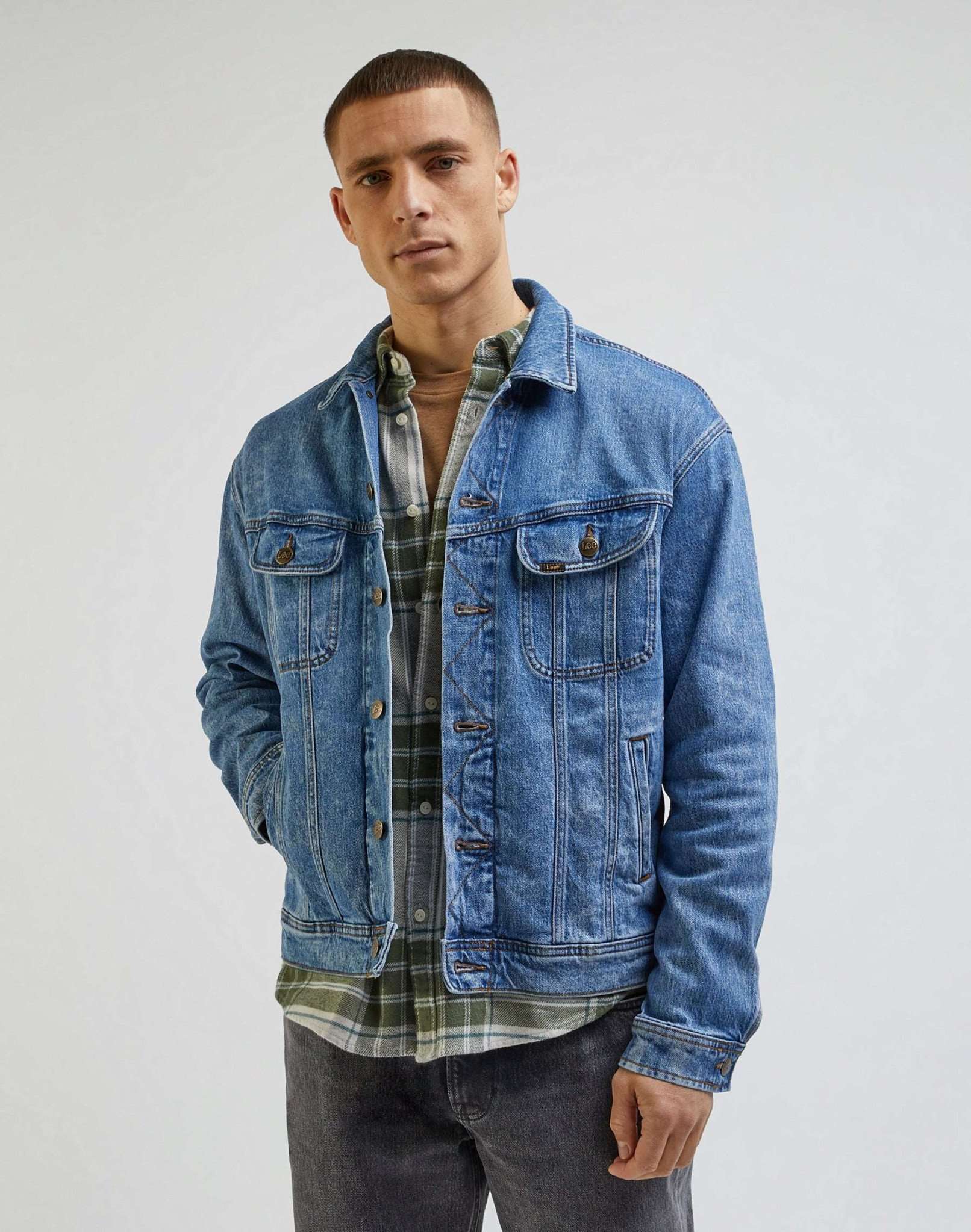 Relaxed Rider Jacket in Downtown Jeansjacken Lee