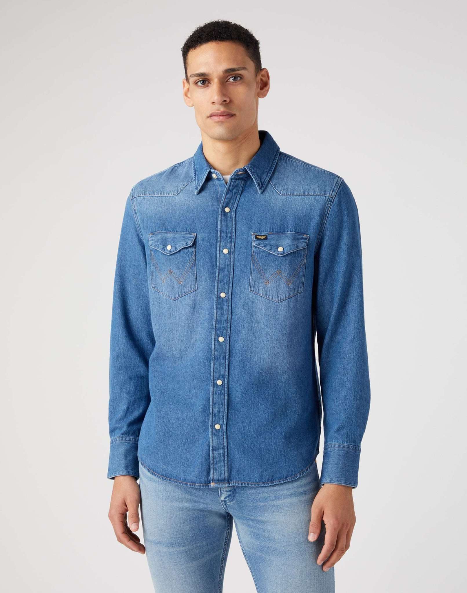 27MW Icon Shirt in Icon Mid Stone Hemden Wrangler