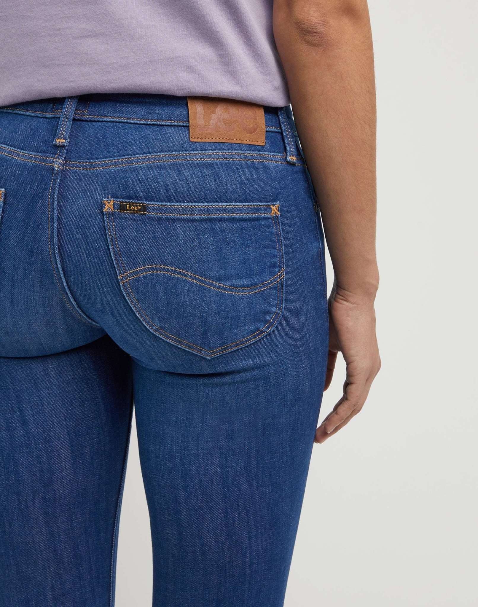Scarlett in Night Sky Jeans Lee
