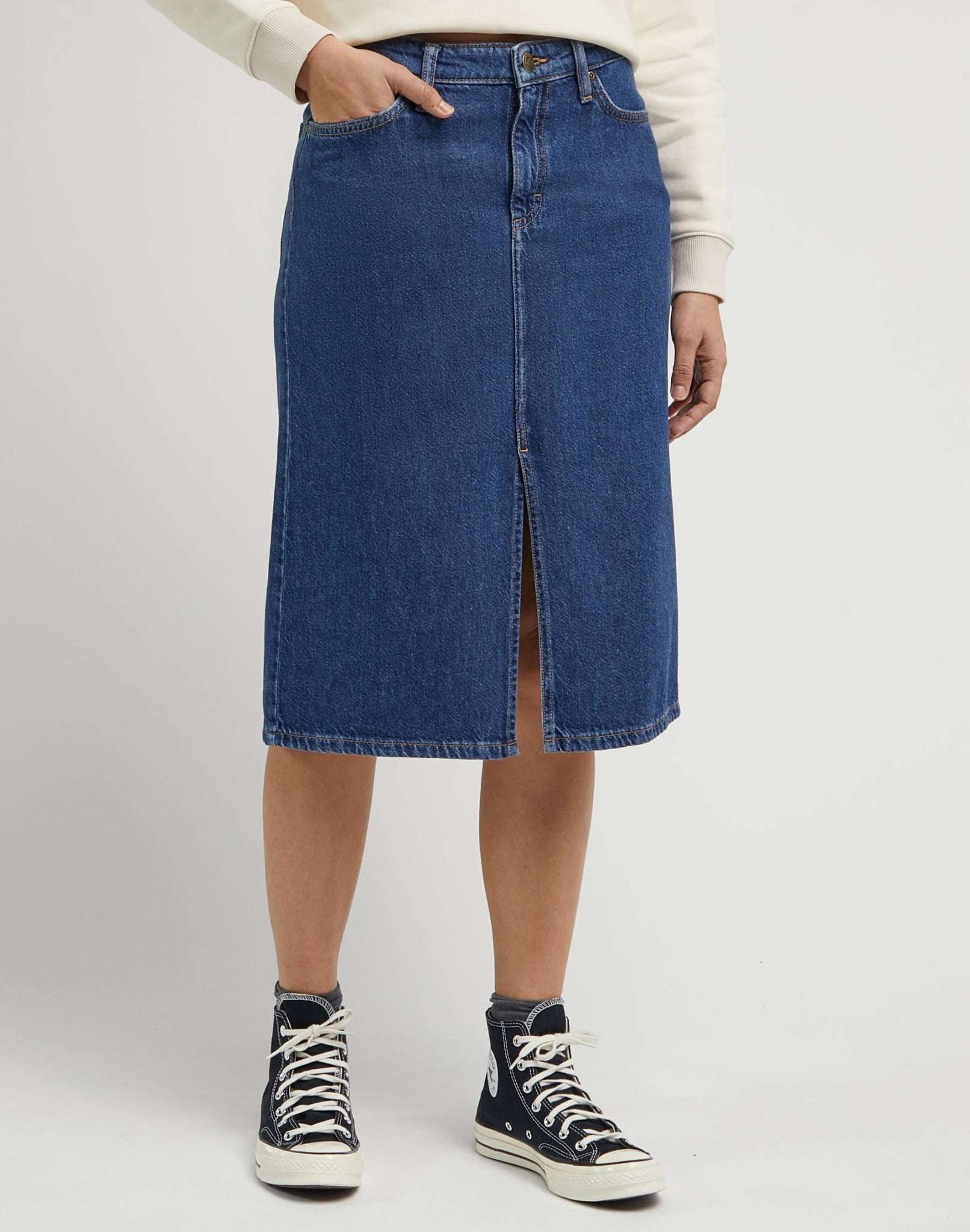 Midi Skirt in Mid Cascade Jeansröcke Lee