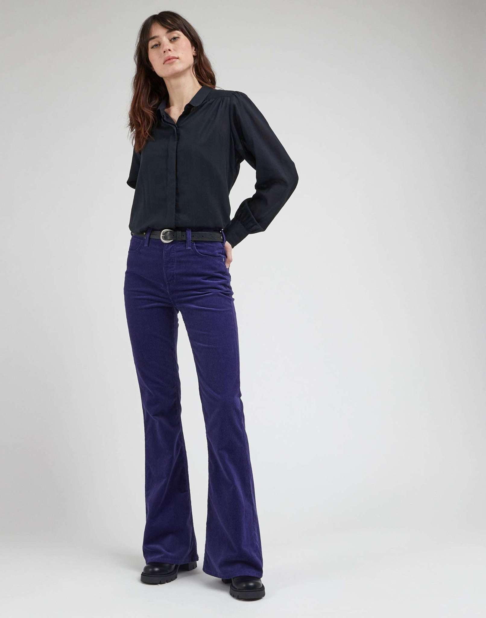 Breese in Blueberry Hosen Lee