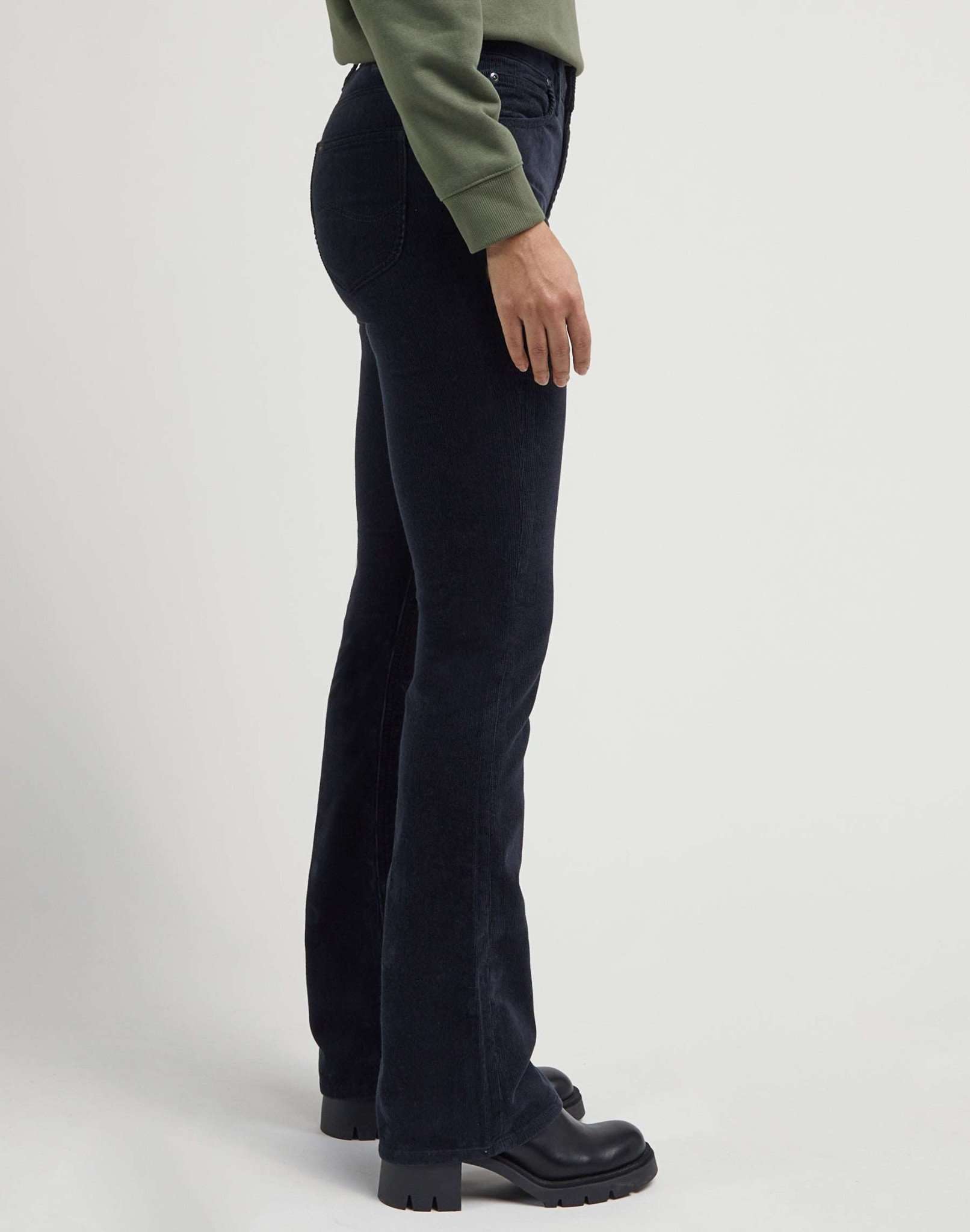 Breese Boot in Black Hosen Lee