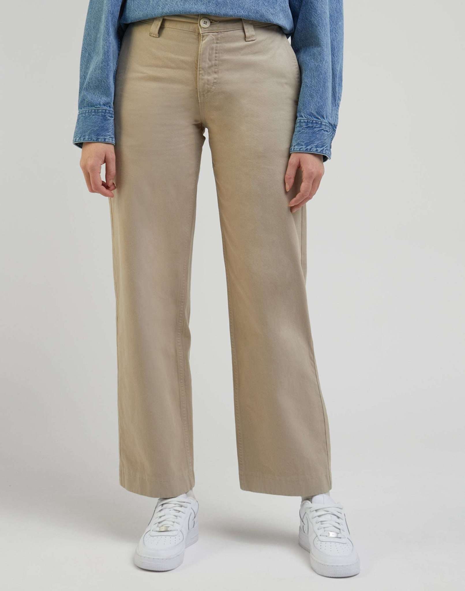 Straight Chino in Salina Stone Hosen Lee