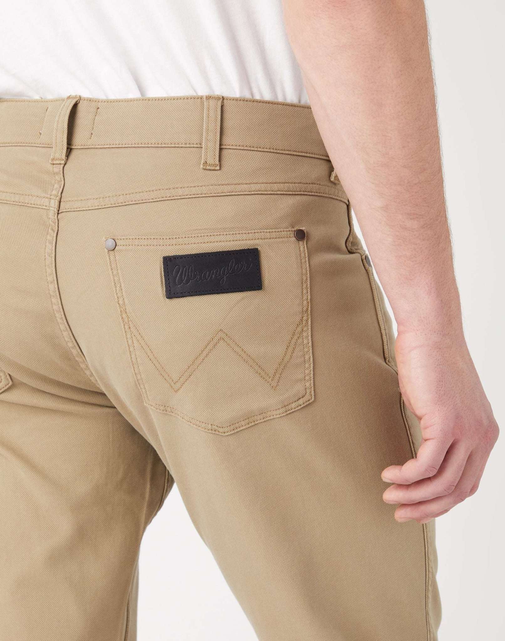 Greensboro in Lead Grey Hosen Wrangler