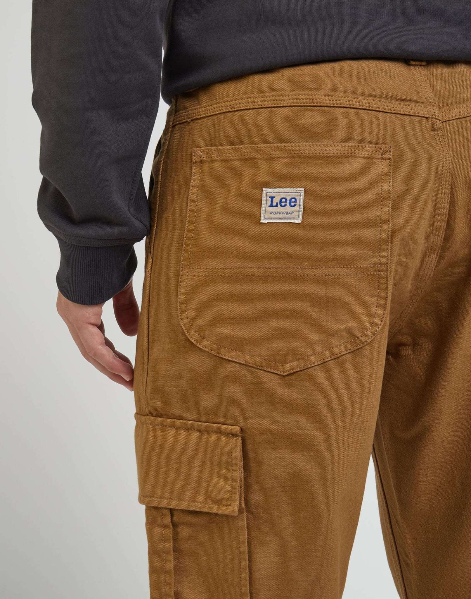 Cargo Pant in Tumbleweed Hosen Lee