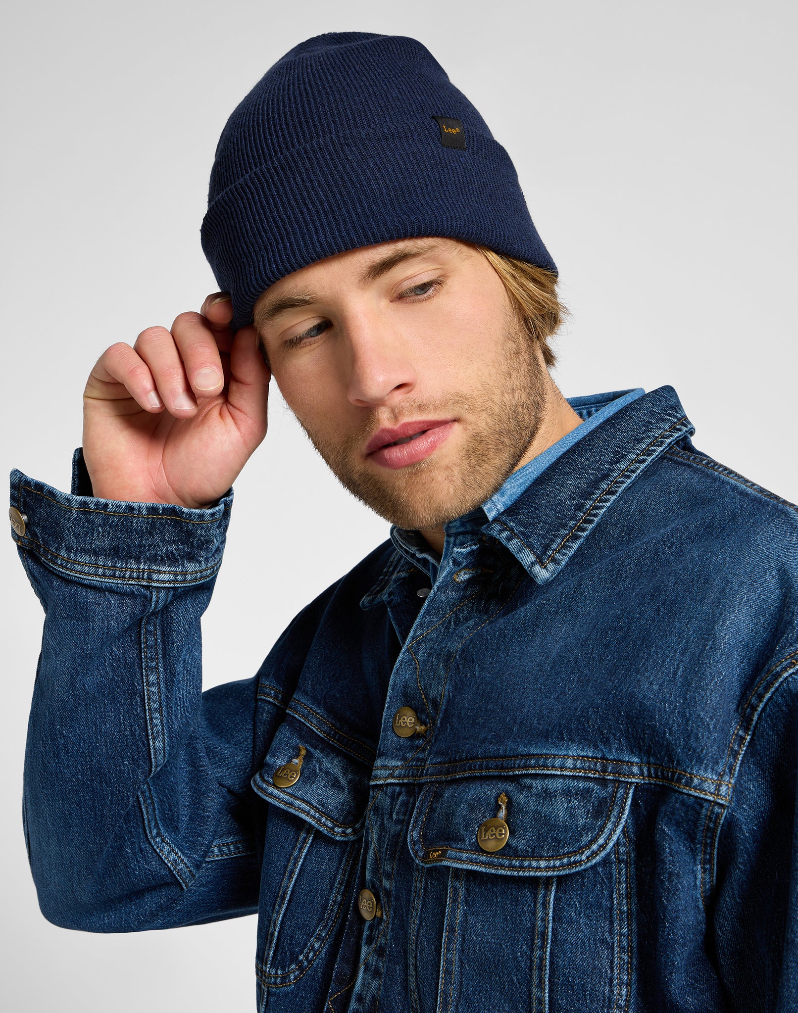 Essential Beanie in Navy Mützen Lee