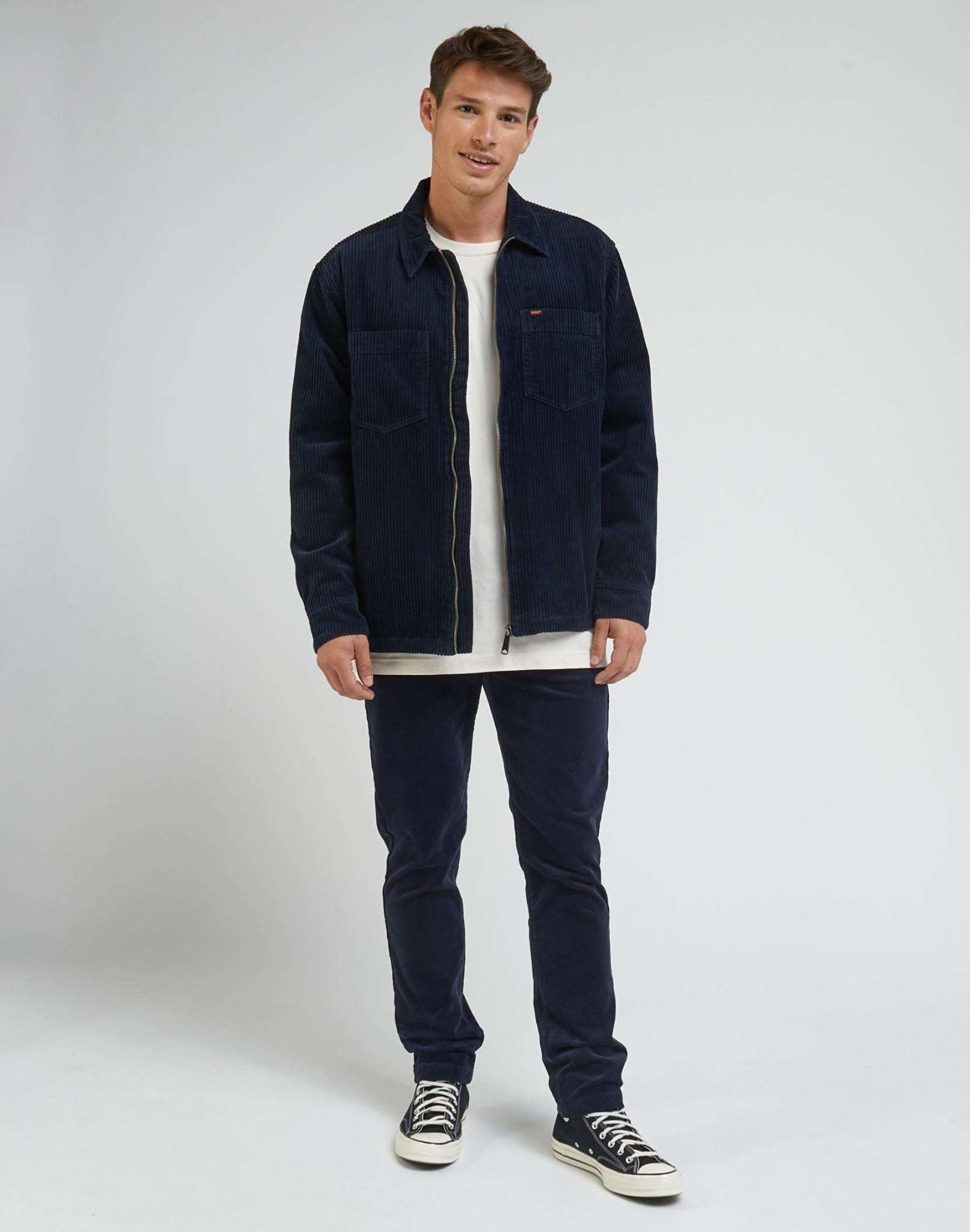 Slim Chino Corduroy in Sky Captain Hosen Lee