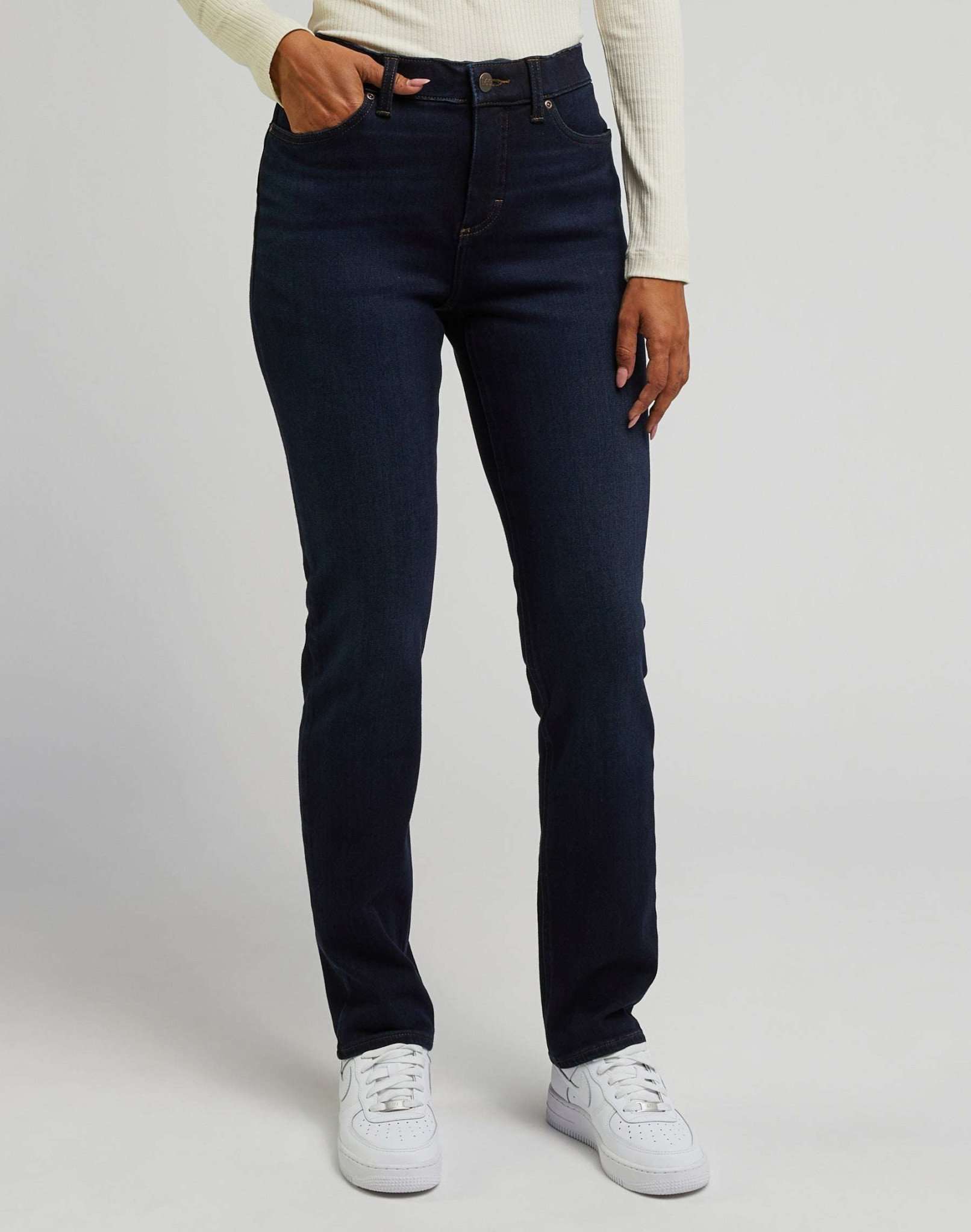 ULC Straight in Darkand Hazy Jeans Lee