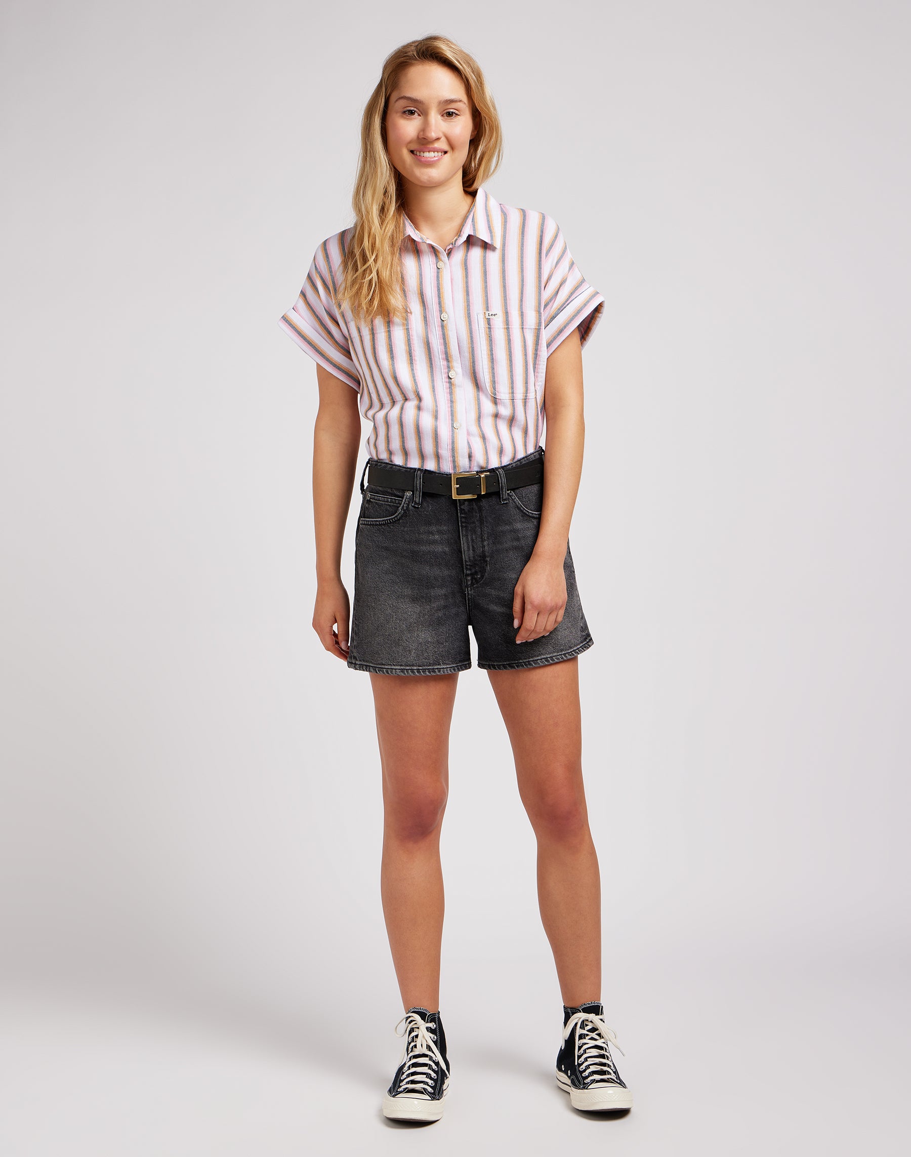 Carol Short in Refined Black Jeansshorts Lee