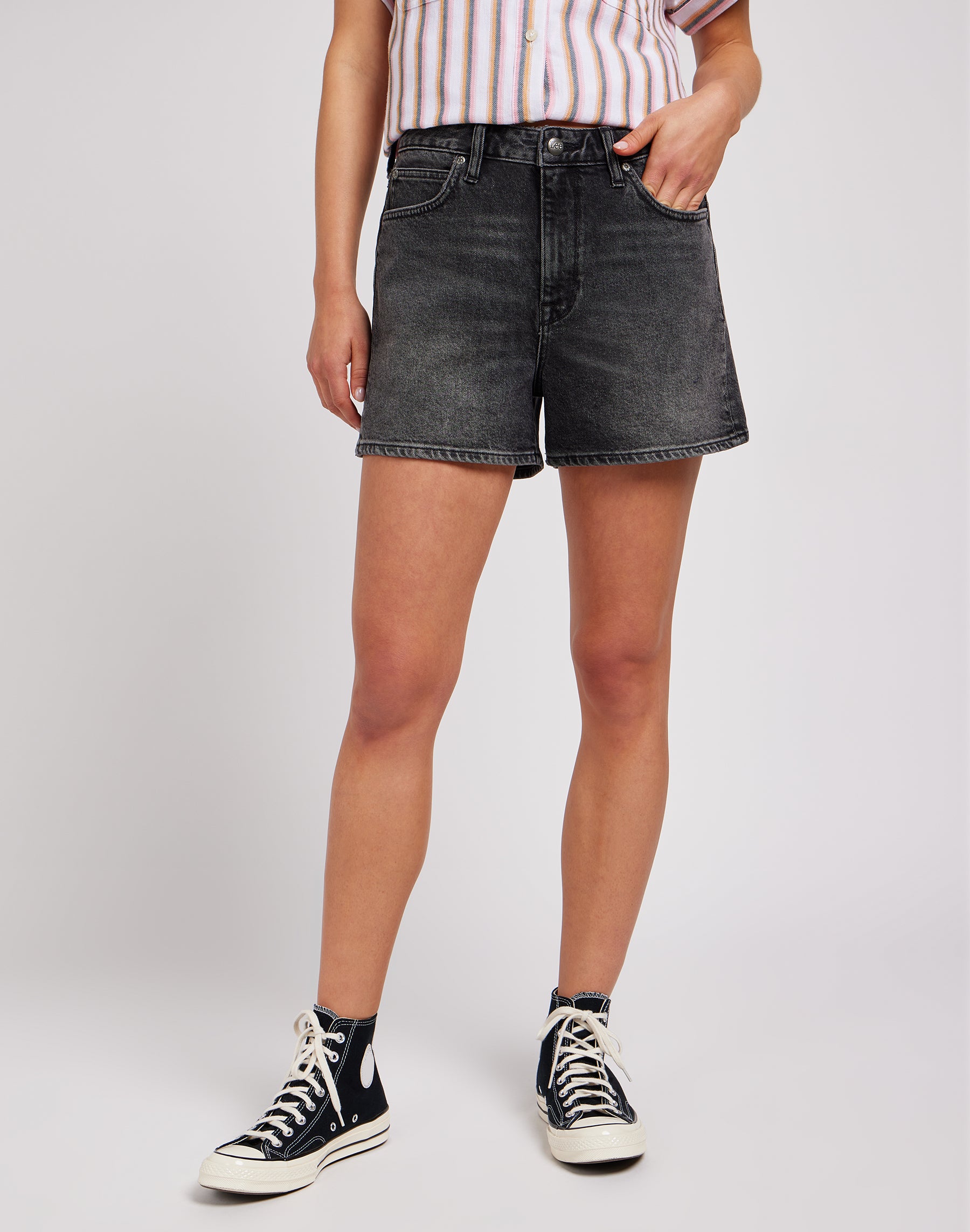 Carol Short in Refined Black Jeansshorts Lee