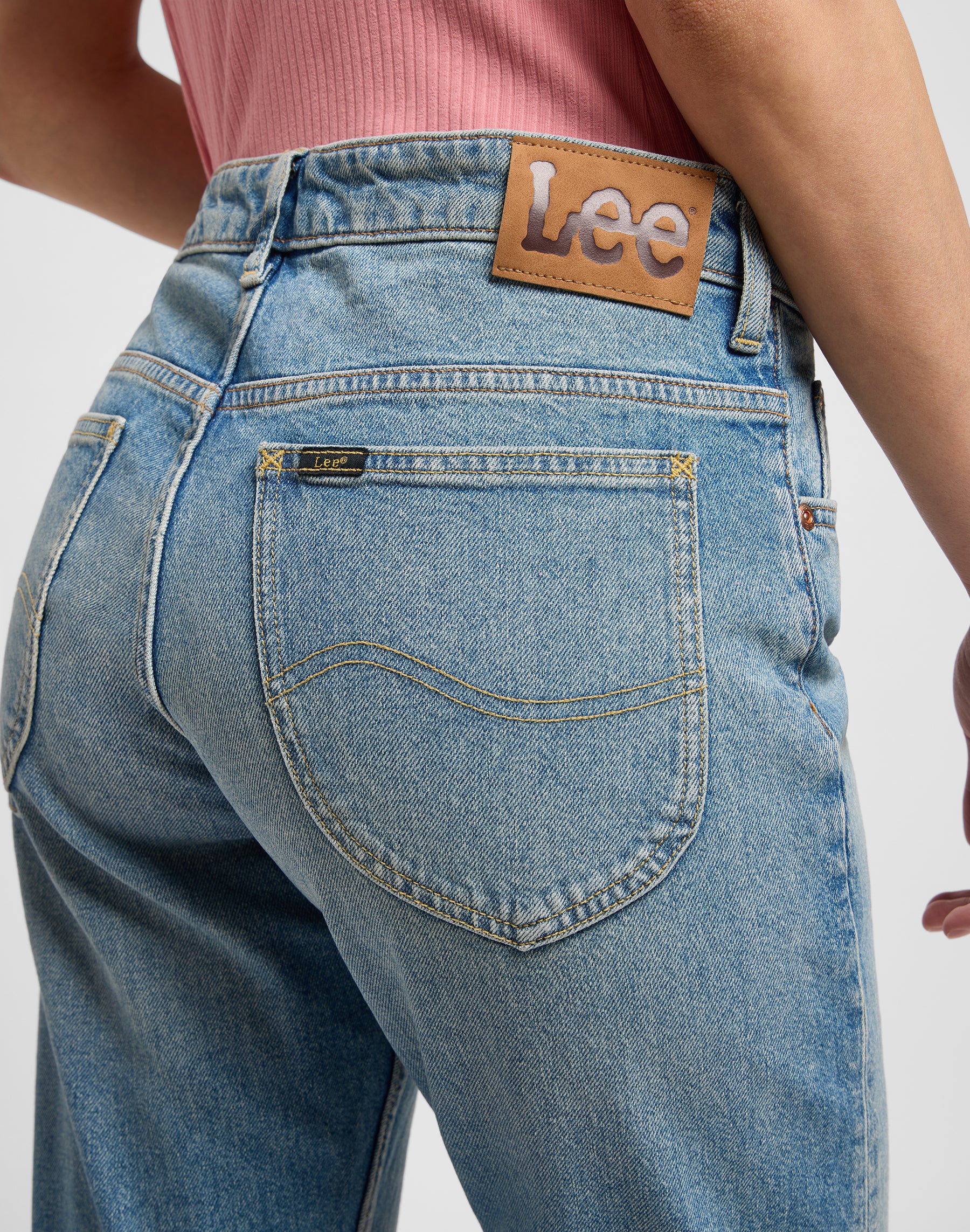 Rider Jeans in Mid Storm Jeans Lee