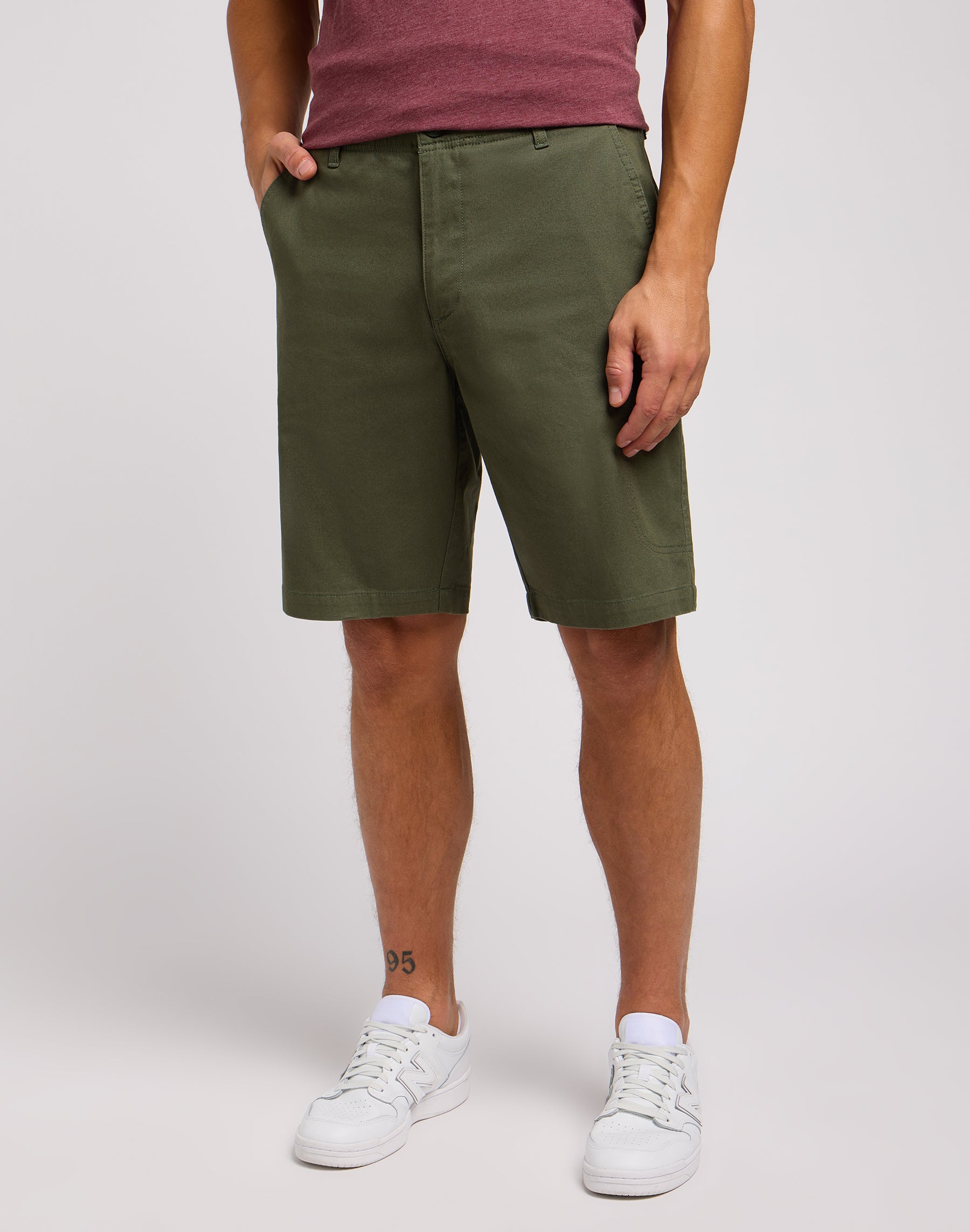 XC Weltpocket Short in Olive Grove Shorts Lee   