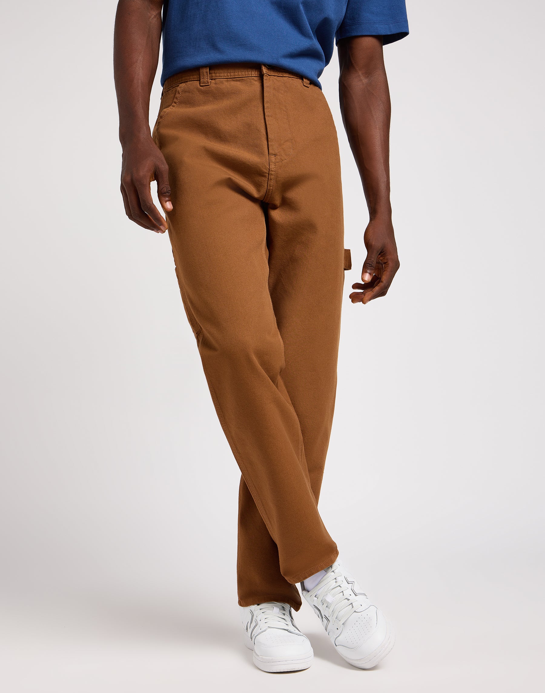 Carpenter in Acorn Hosen Lee