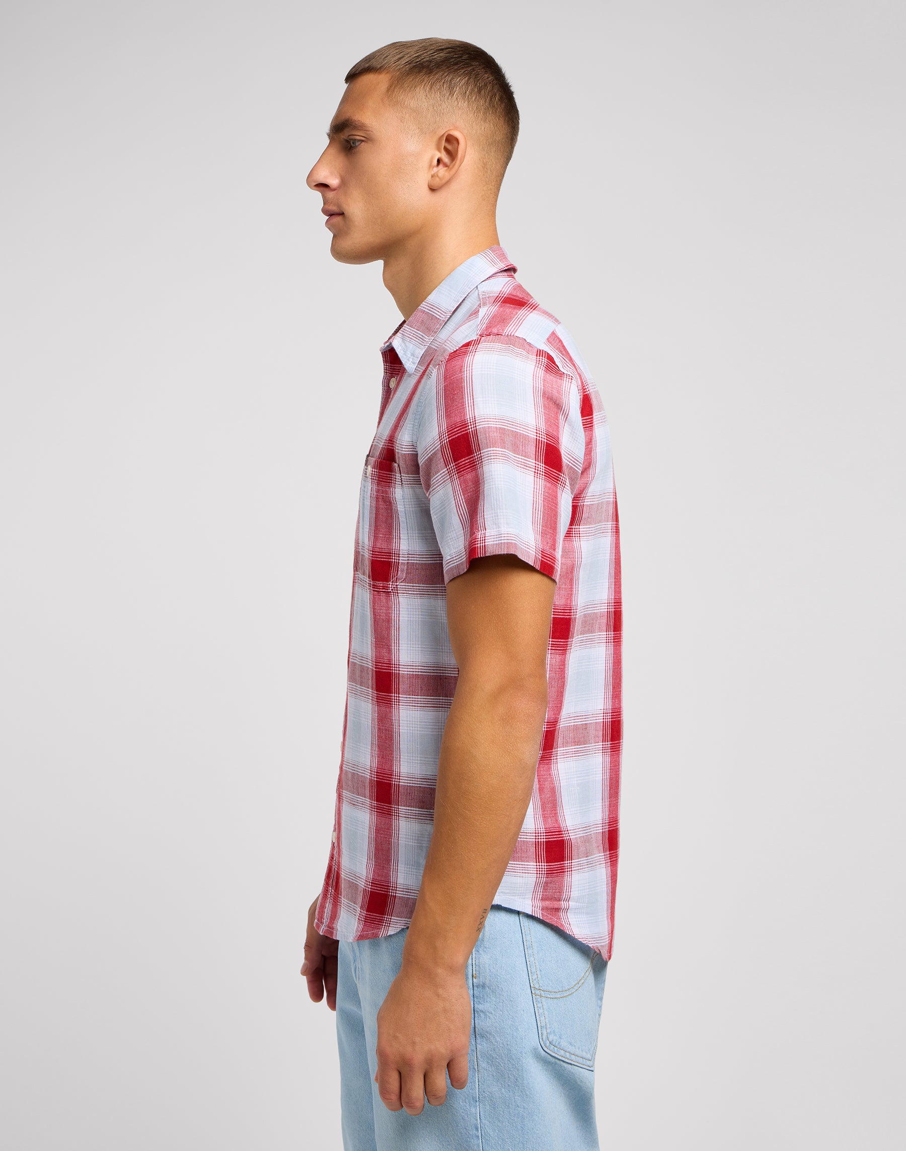 Leesure Shirt in Garnet Hemden Lee