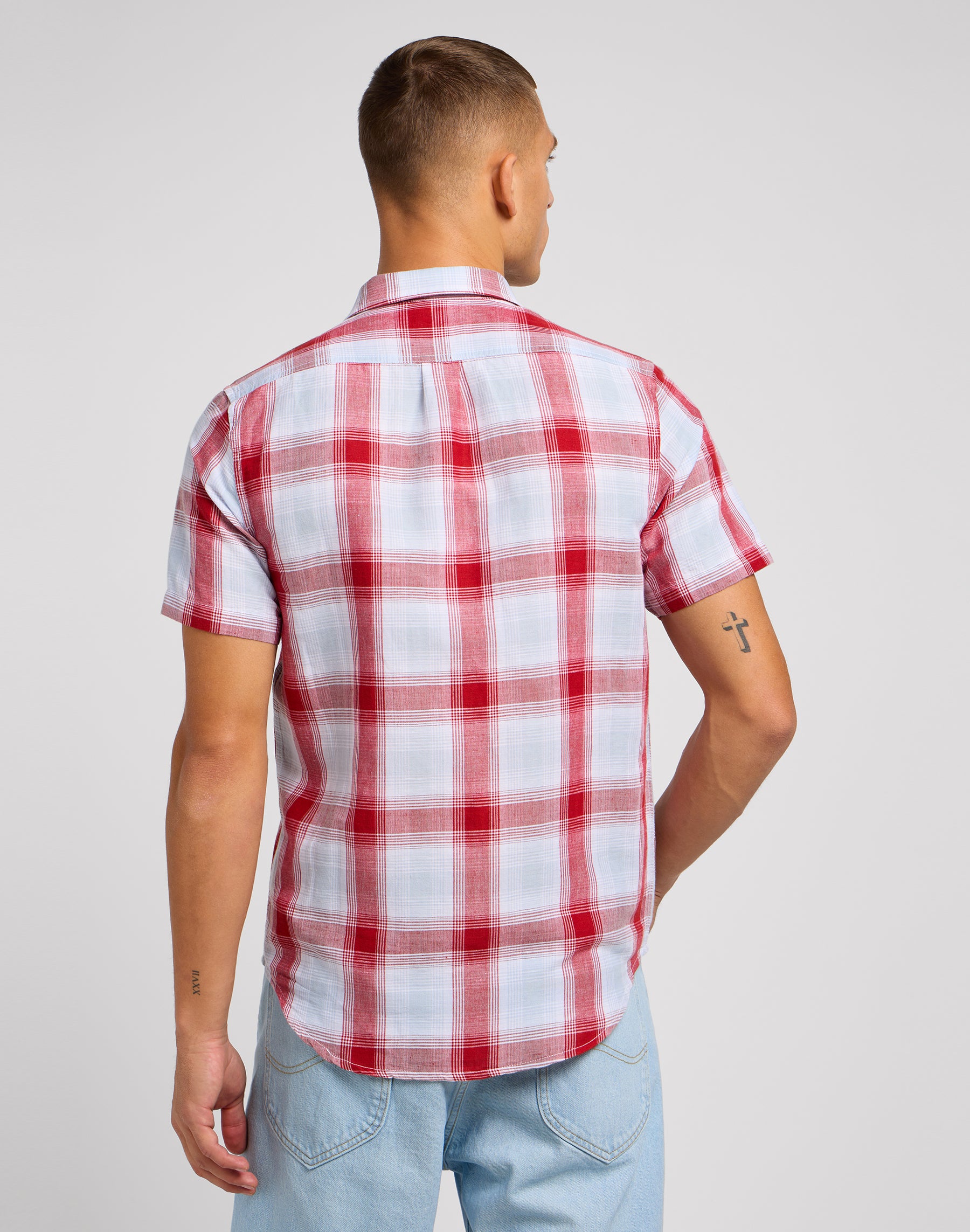 Leesure Shirt in Garnet Hemden Lee
