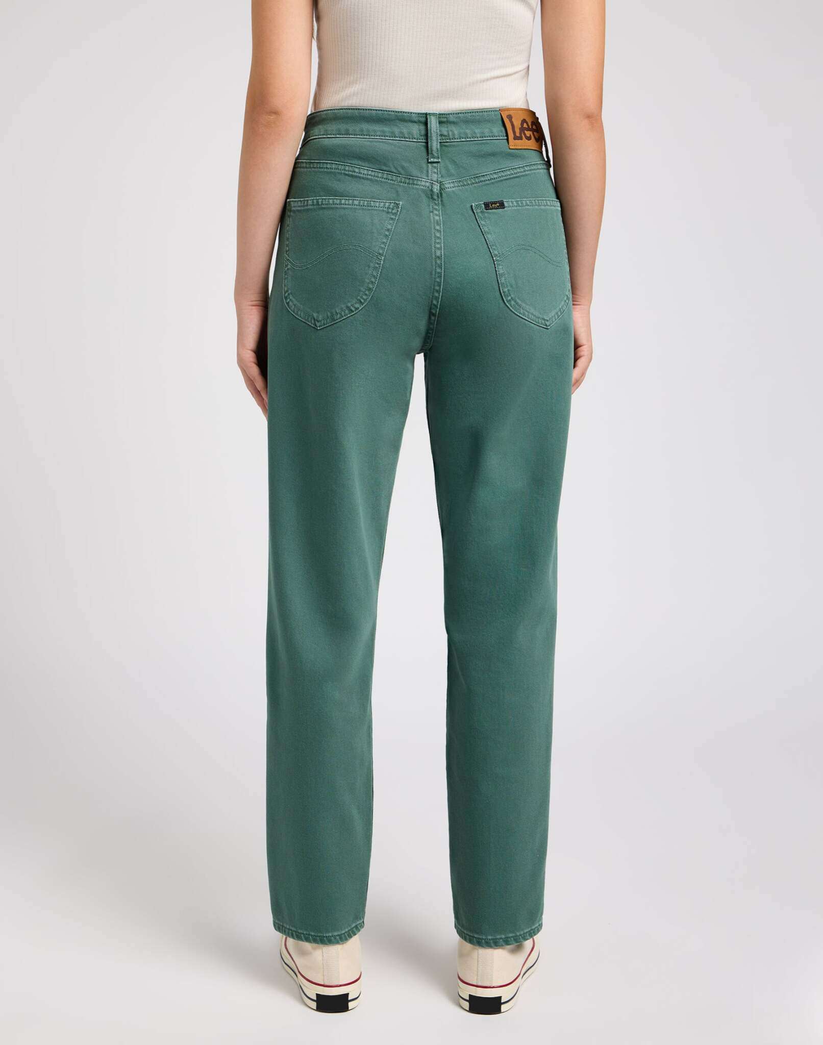 Carol in Evergreen Hosen Lee