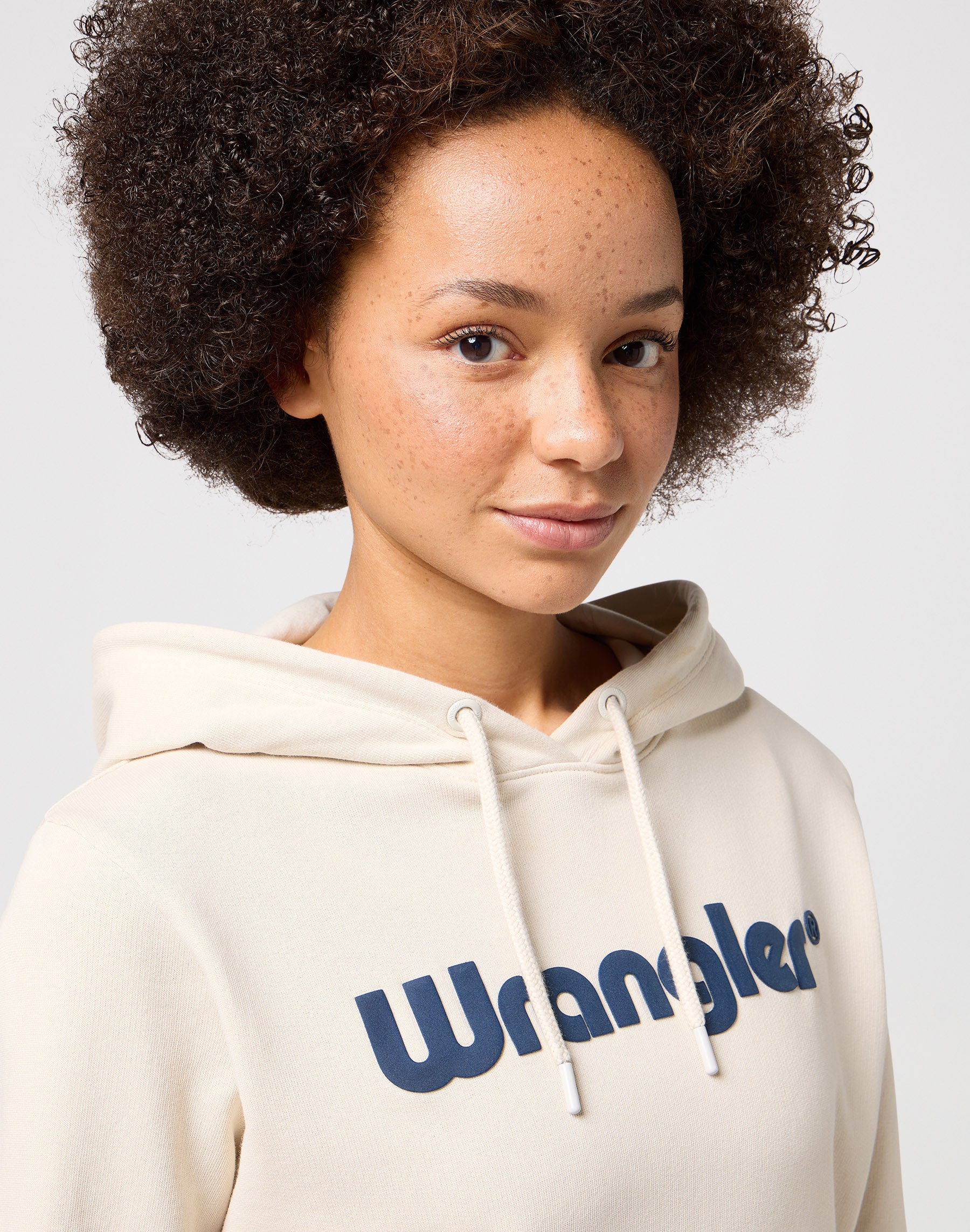 Regular Hoodie in Vintage White Sweatshirts Wrangler   