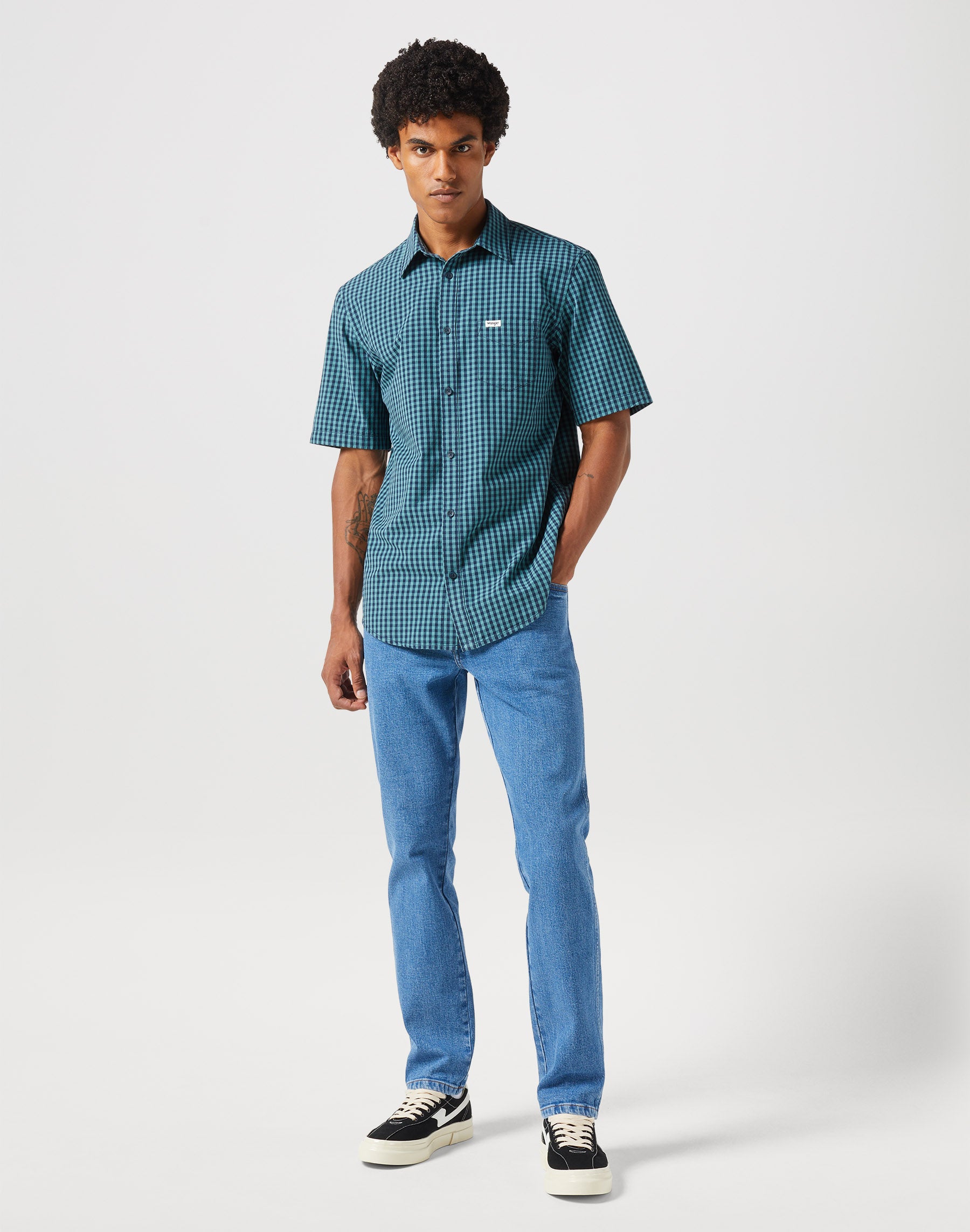 Kurzarm One Pocket Shirt in Hydro Blue Hemden Wrangler   
