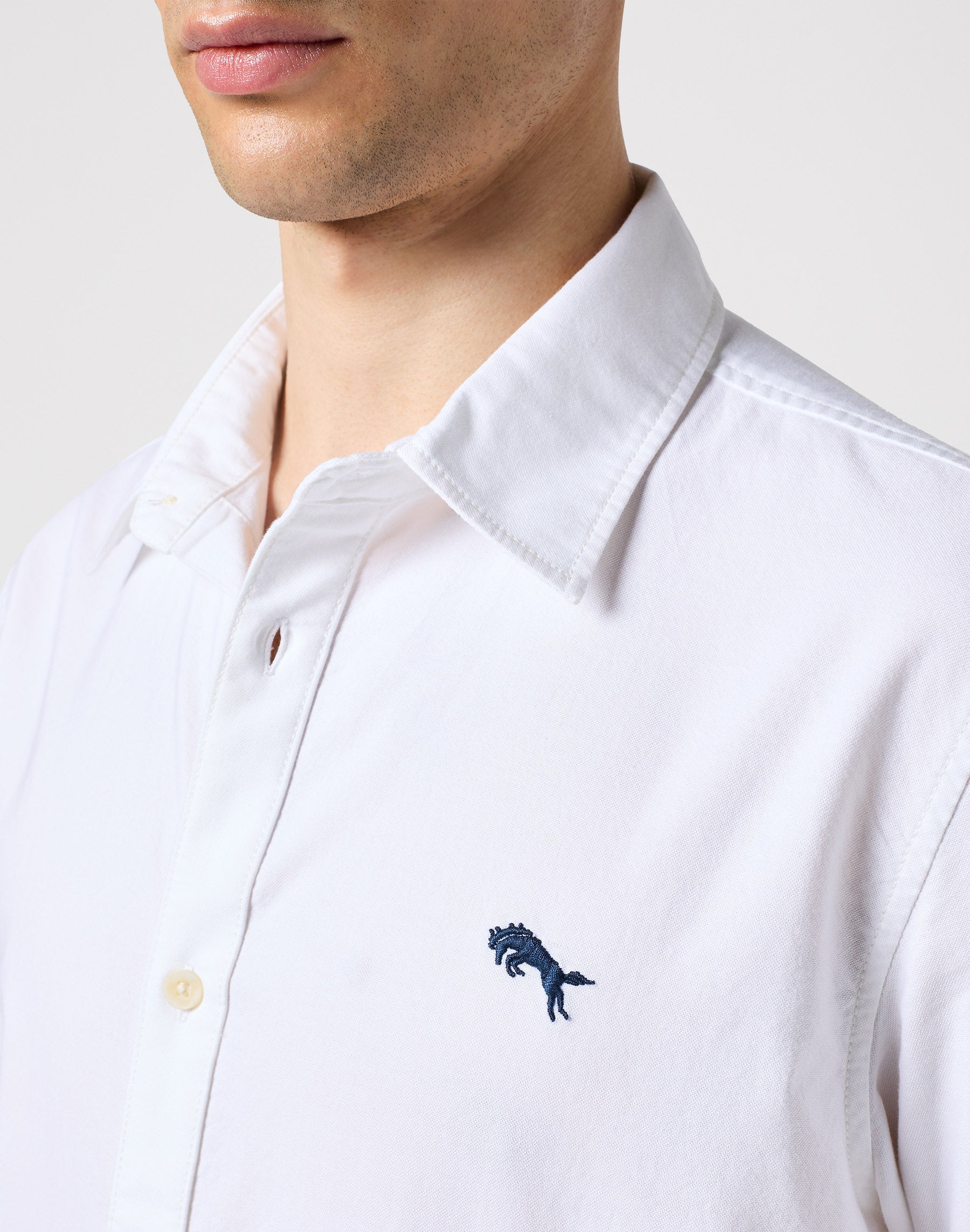 Longsleeves Shirt in White Oxford Hemden Wrangler