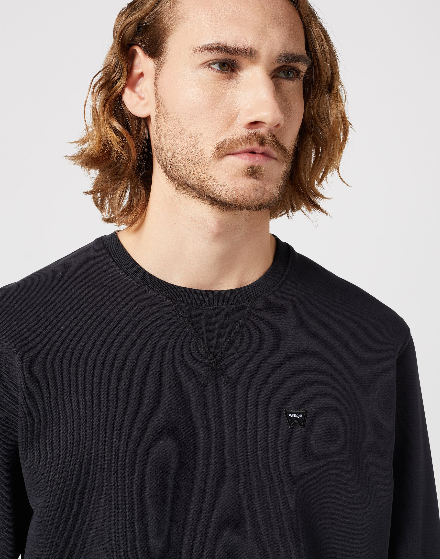 Sign Off Crew in Black Sweatshirts Wrangler
