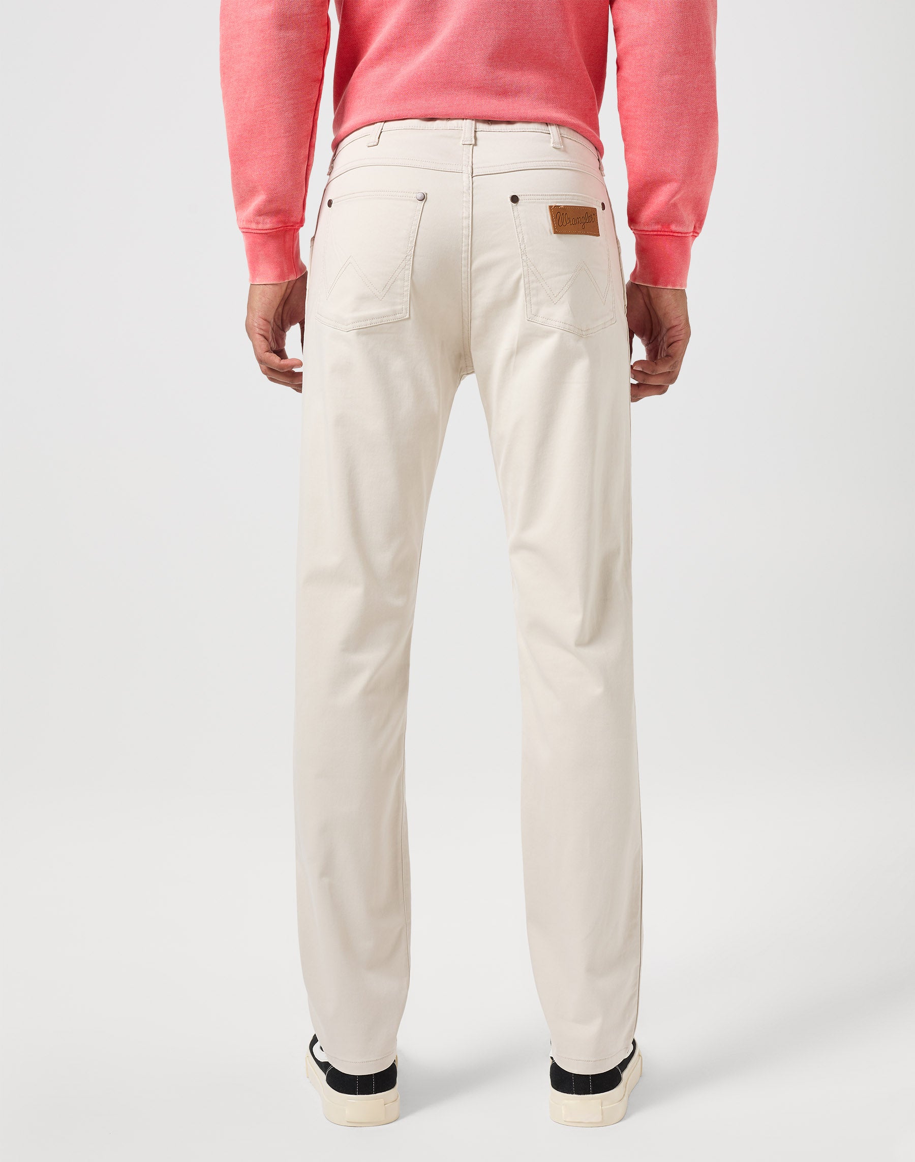 Larston in Stone Hosen Wrangler