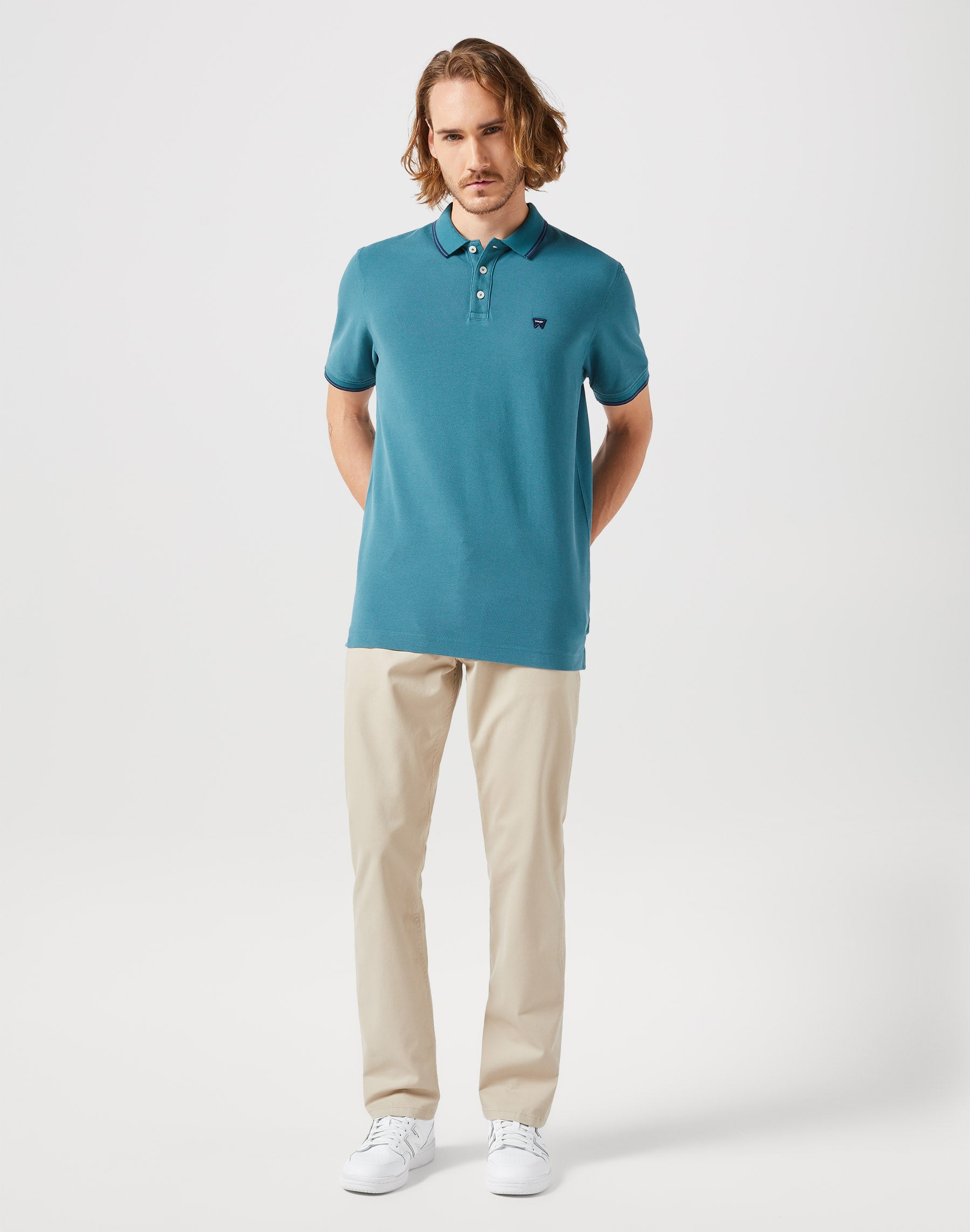 Greensboro Low Stretch in Plaza Taupe Hosen Wrangler