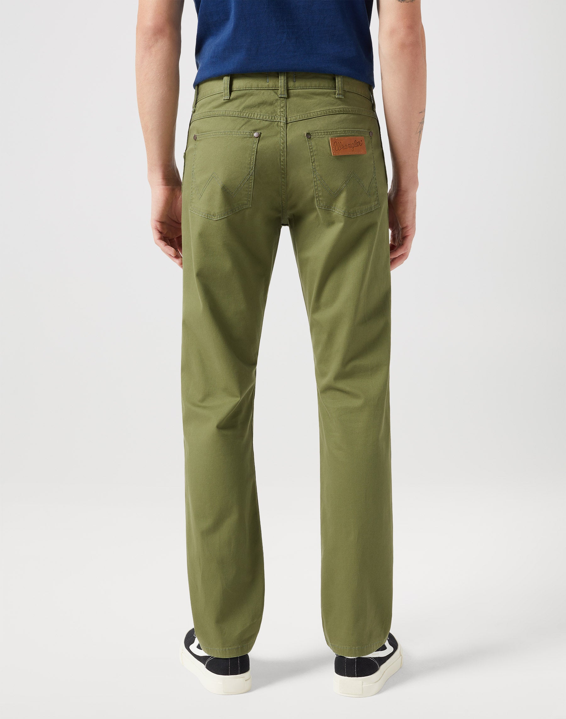 Greensboro Low Stretch in Olive Hosen Wrangler   