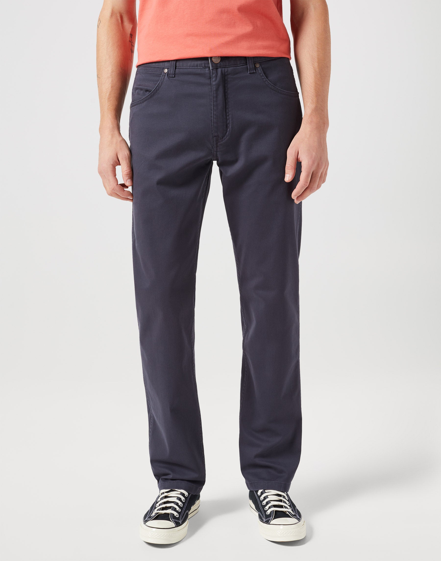 Greensboro in Dark Navy Hosen Wrangler