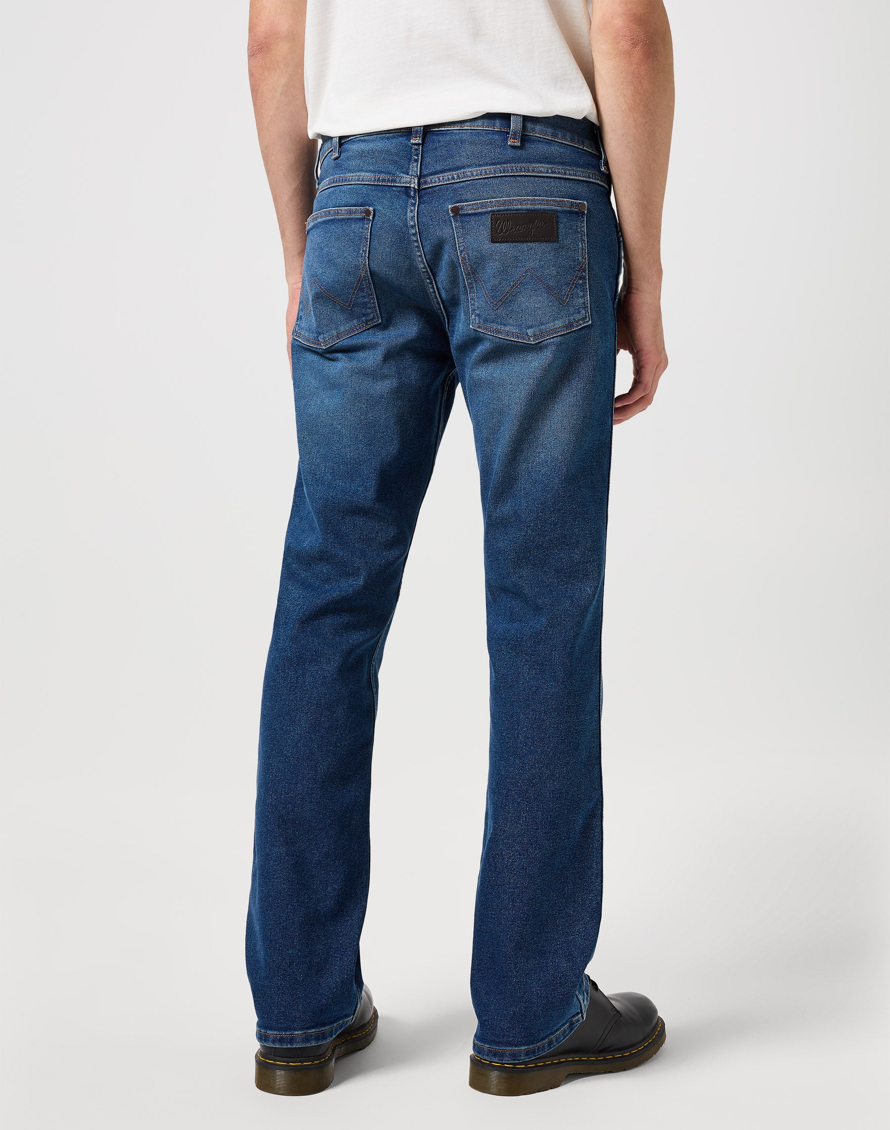 Horizon in Old Habits Jeans Wrangler