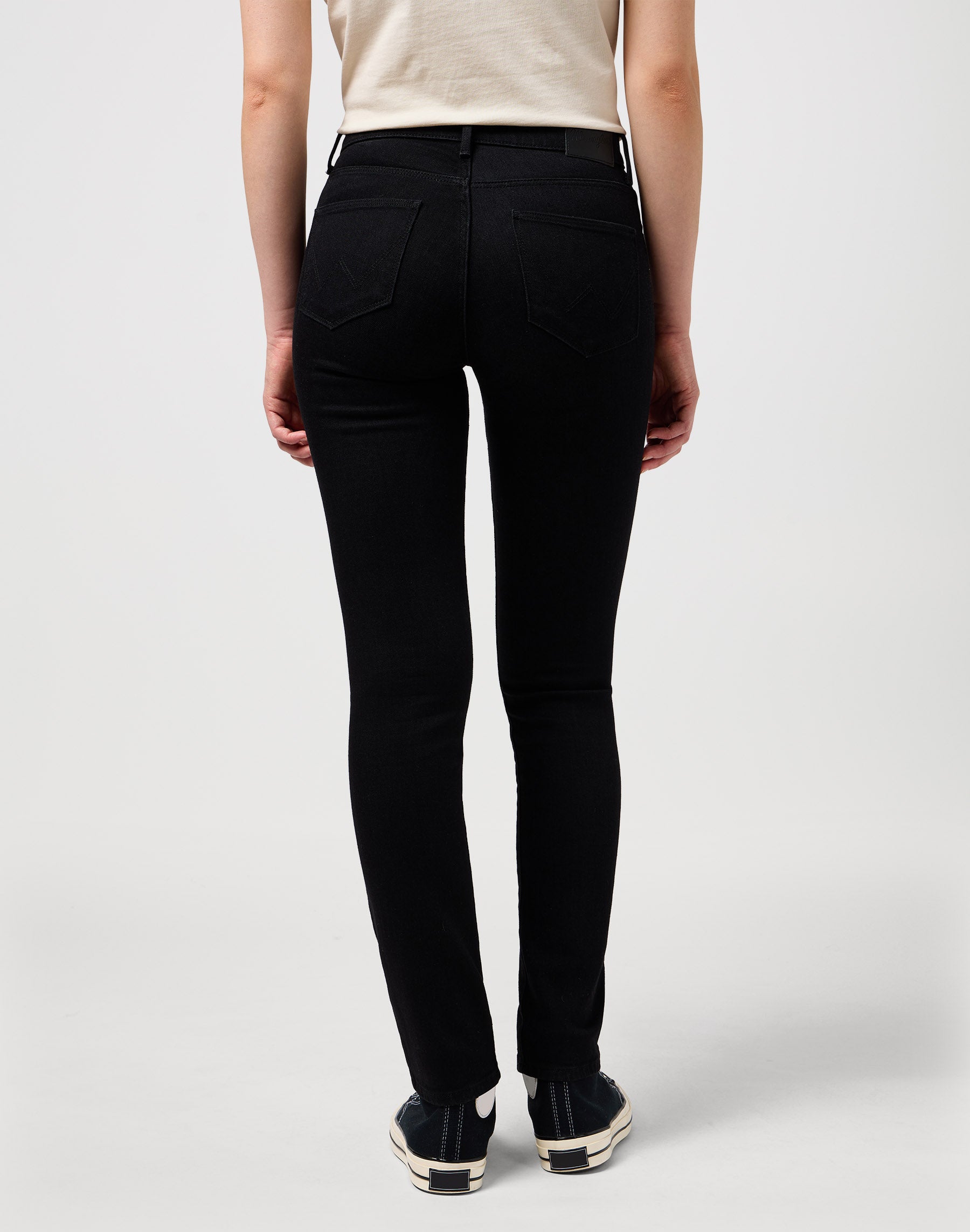 Slim in Retro Black Jeans Wrangler